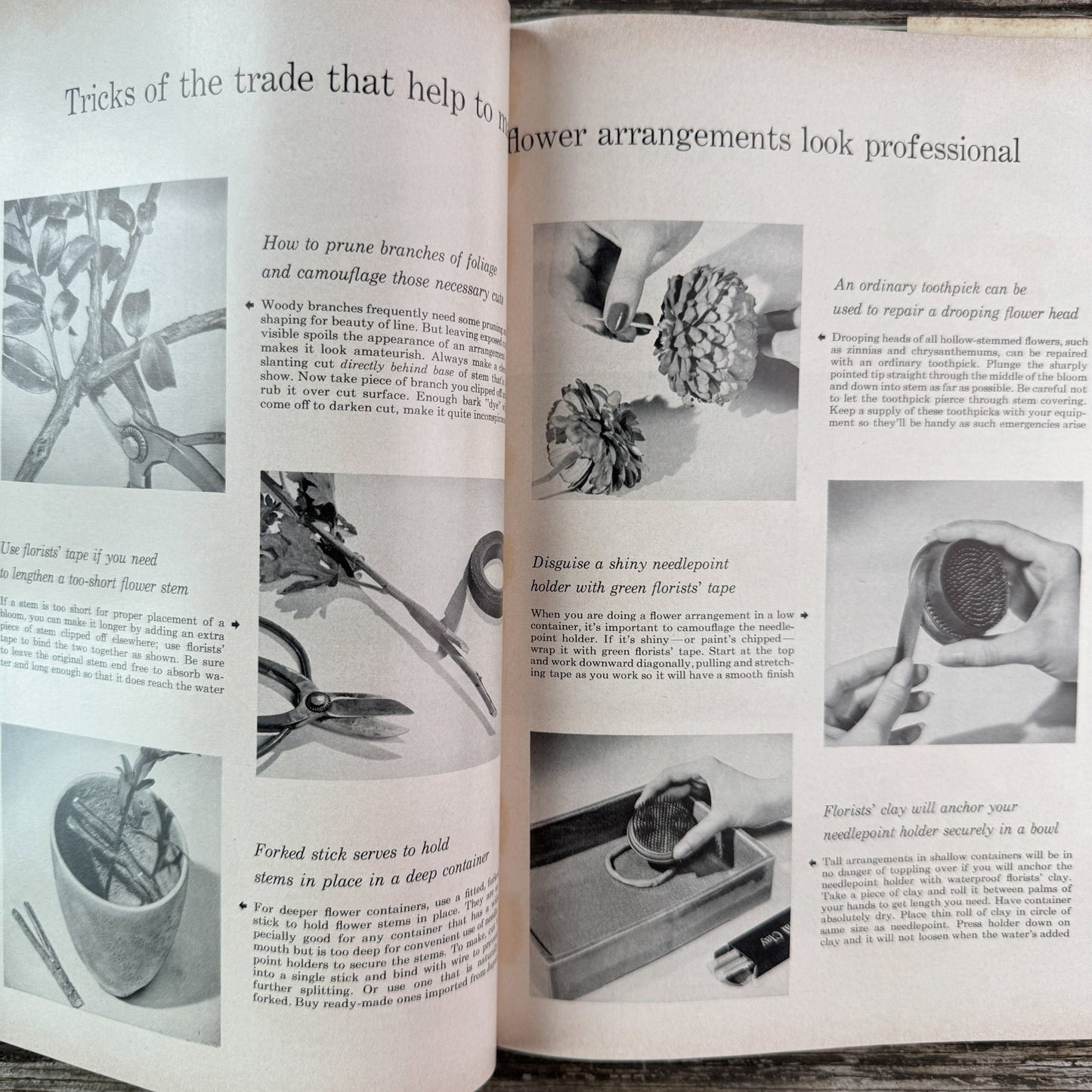 Better Homes and Gardens Flower Arranging, Dust Jacket, 1957 - Pretty Old Books