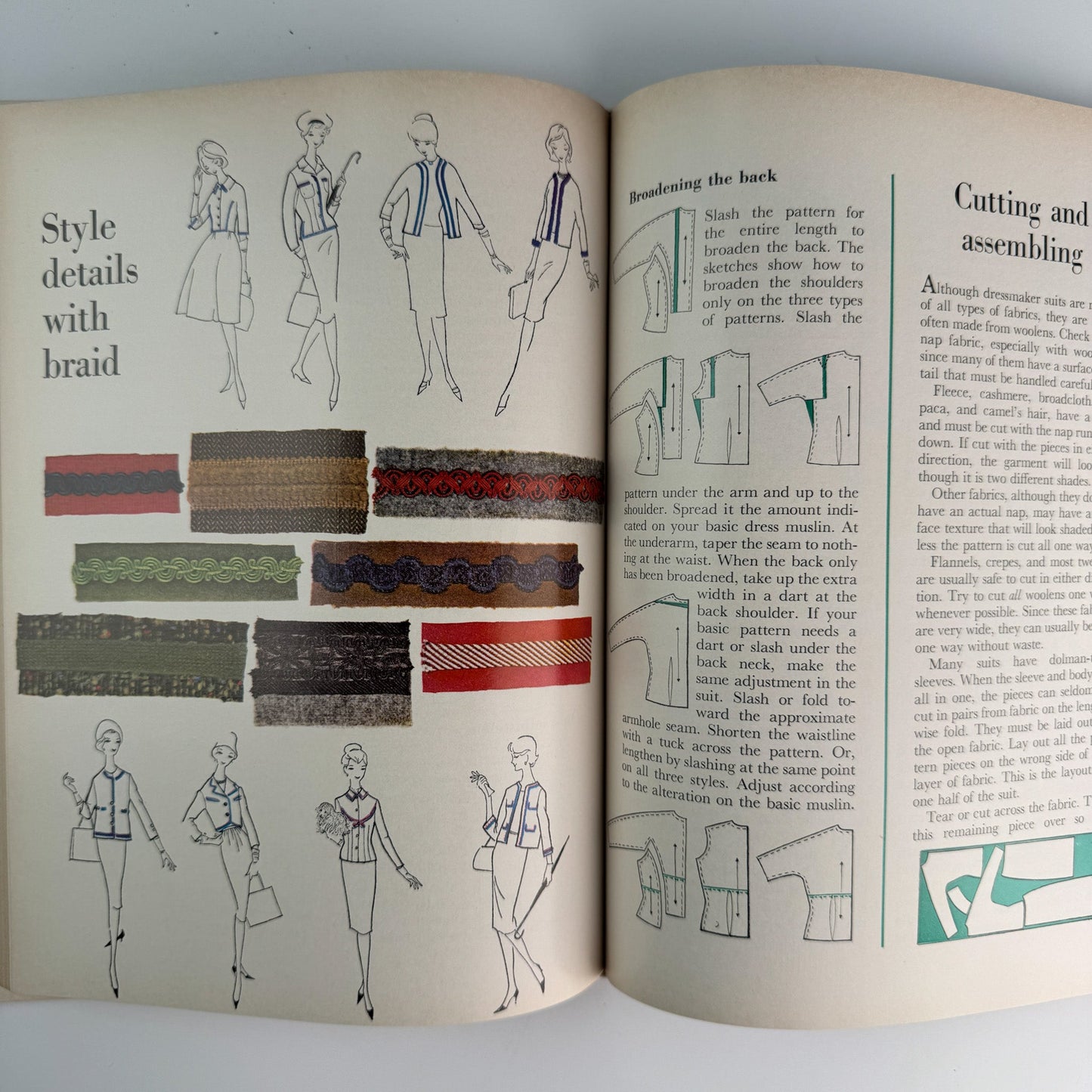 Better Homes and Gardens Sewing Book 1961 Hardcover - Pretty Old Books