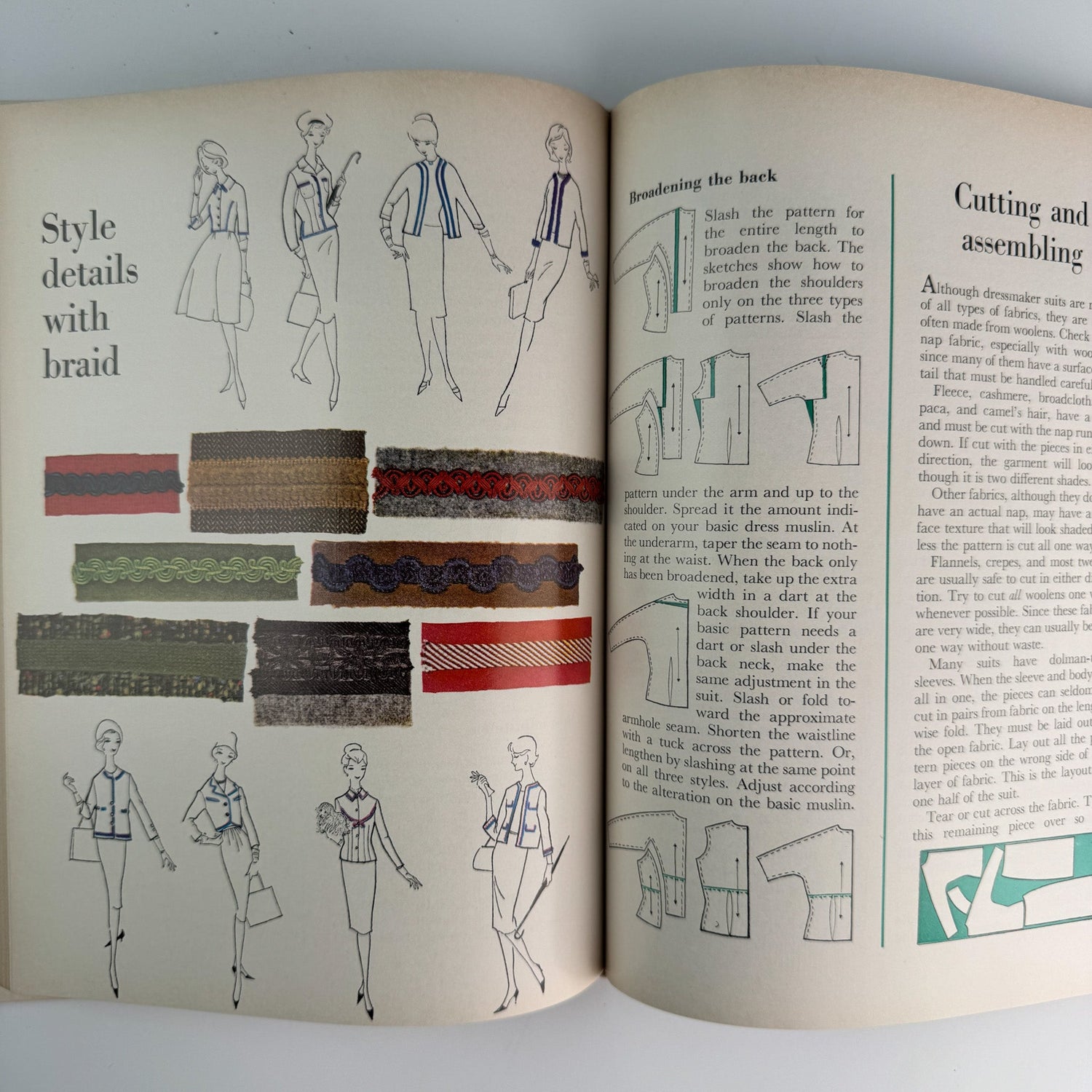 Better Homes and Gardens Sewing Book 1961 Hardcover - Pretty Old Books