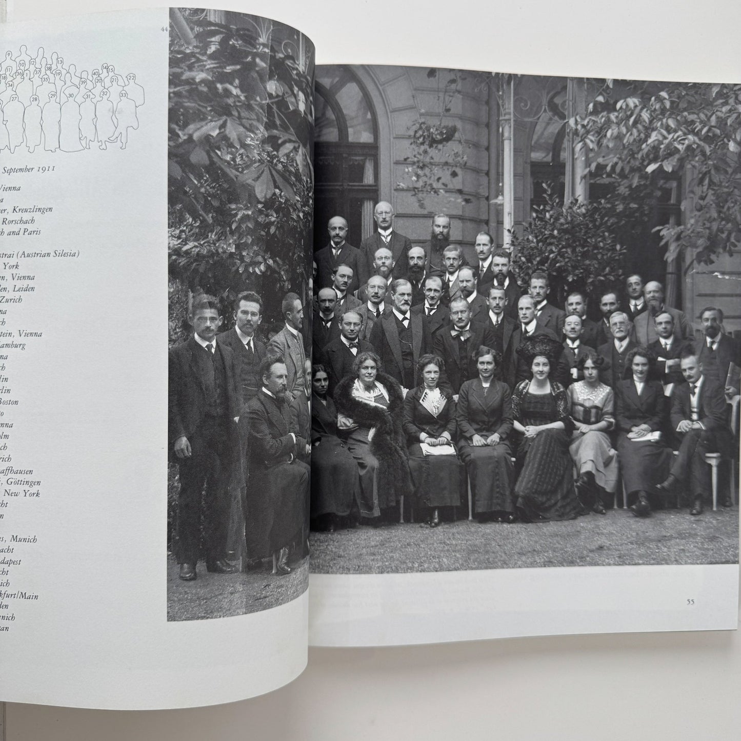 C.G. Jung: Word and Image, Princeton Bollingen Series, Illustrated Biography 1979 - Pretty Old Books