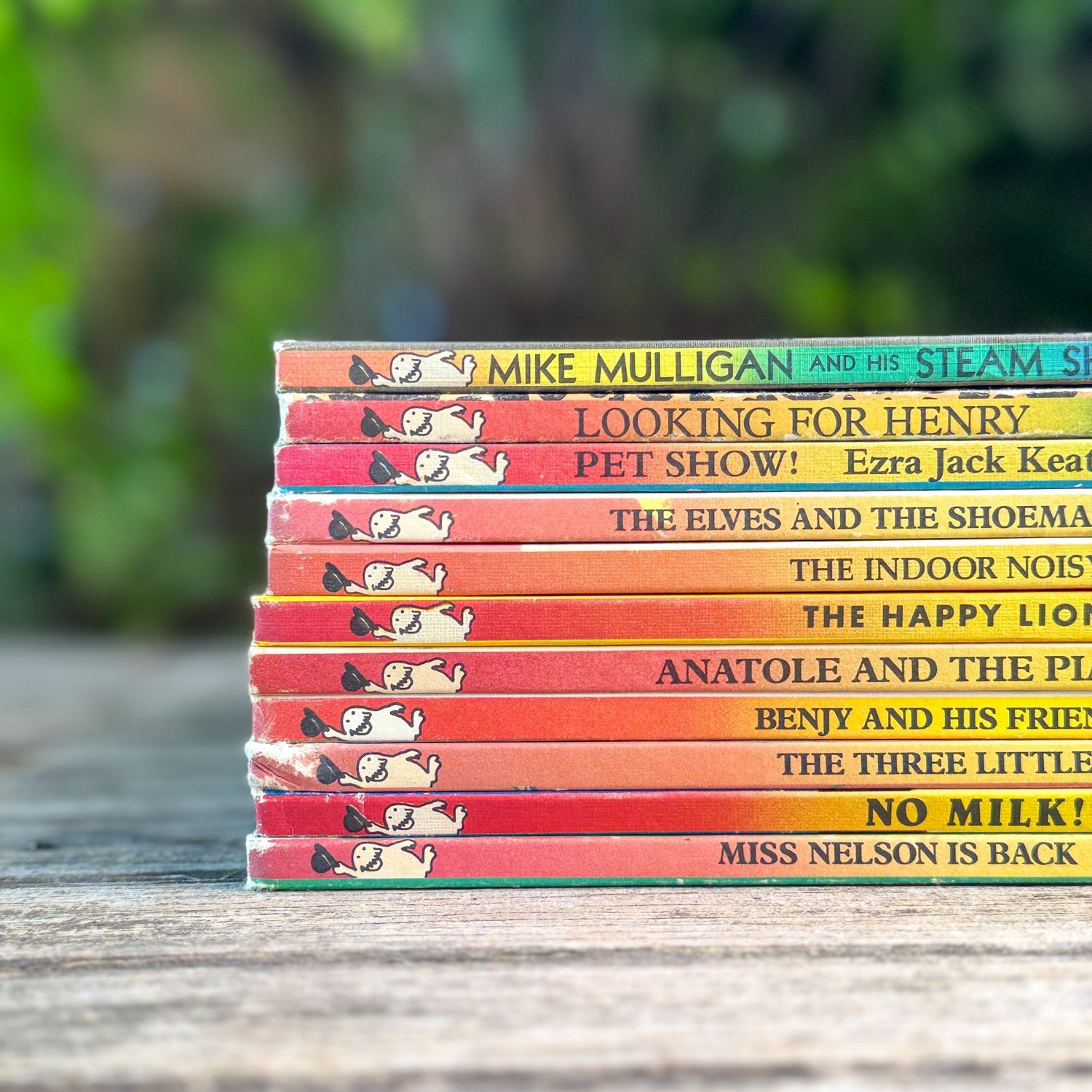 Children's Choice Book Club Picture Book Set, Eleven Hardcovers, 1980s and 1990s - Pretty Old Books