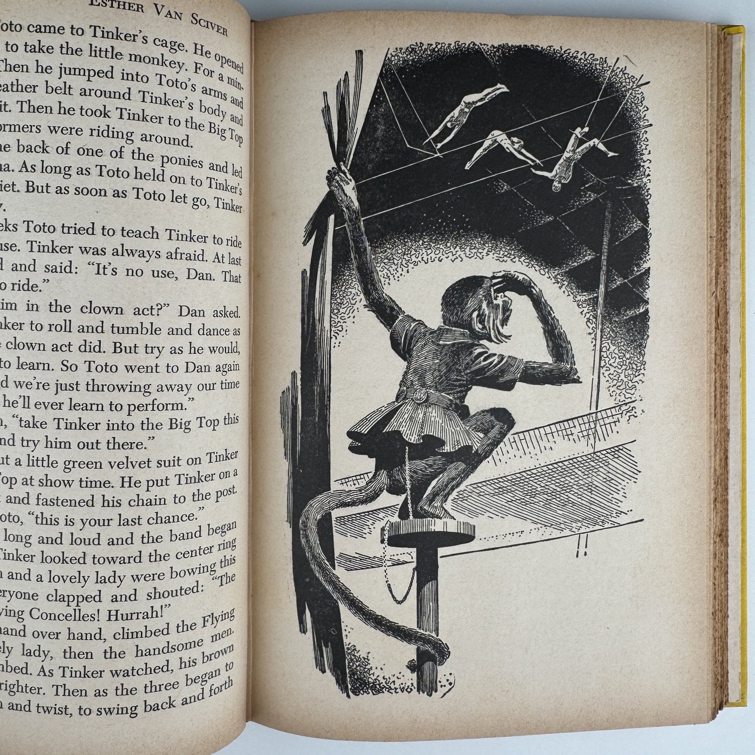Circus Parade: Stories of the Big Top, First Edition, Weekly Reader Book - Pretty Old Books