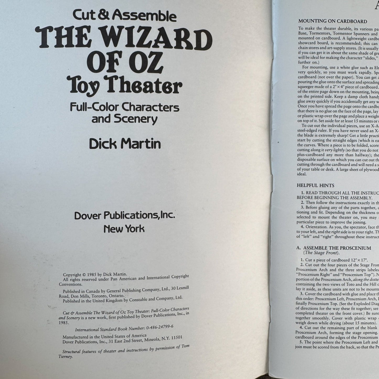 Cut & Assemble The Wizard of Oz Toy Theater: Full-Color Characters and Scenery by Dick Martin - Pretty Old Books