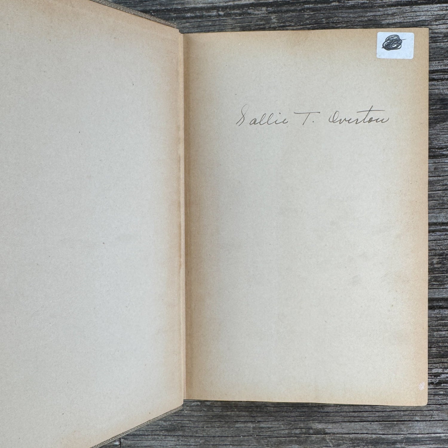 Design and Figure Carving, 1940 Hardcover - Pretty Old Books