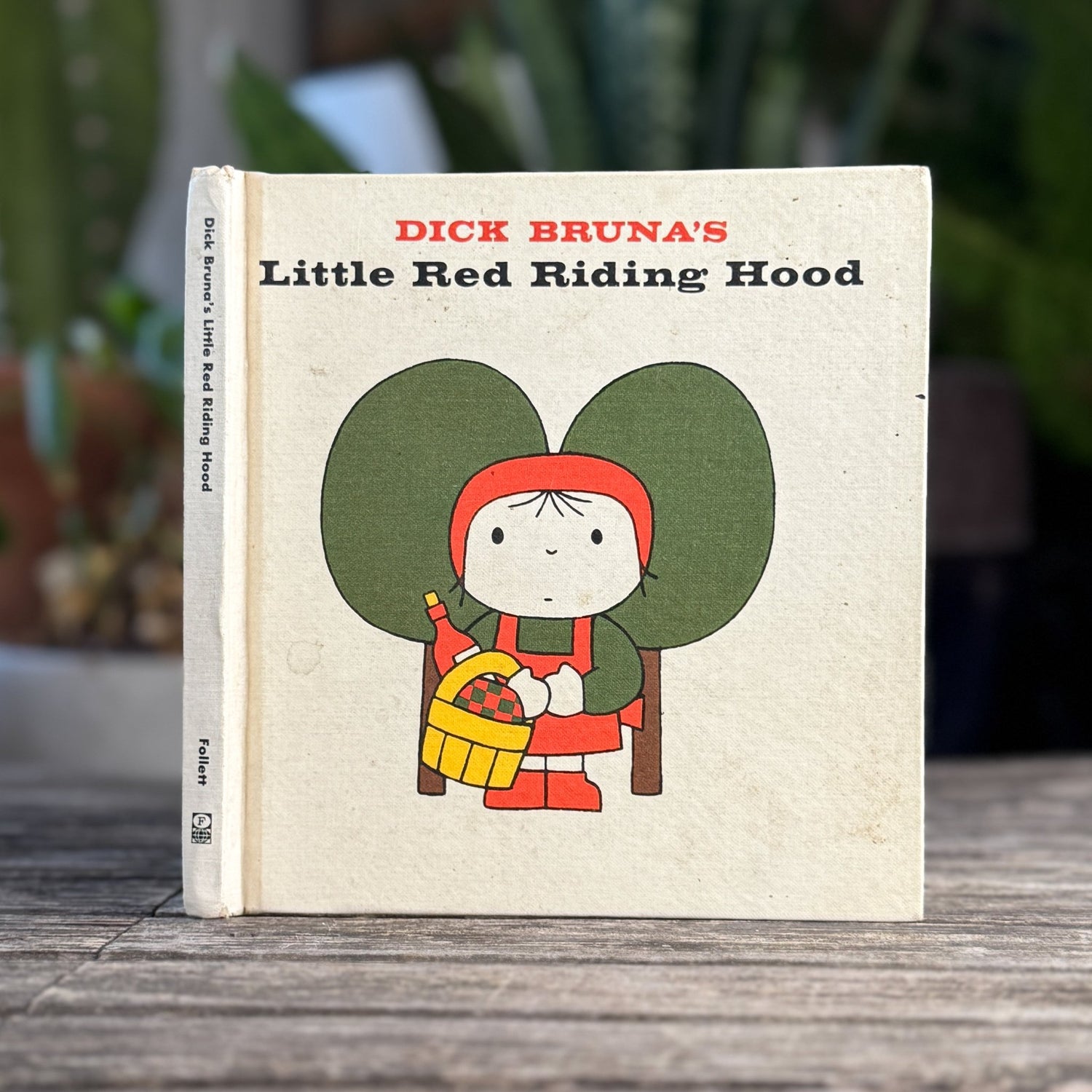 Dick Bruna’s Little Red Riding Hood by Dick Bruna (1966) - Pretty Old Books