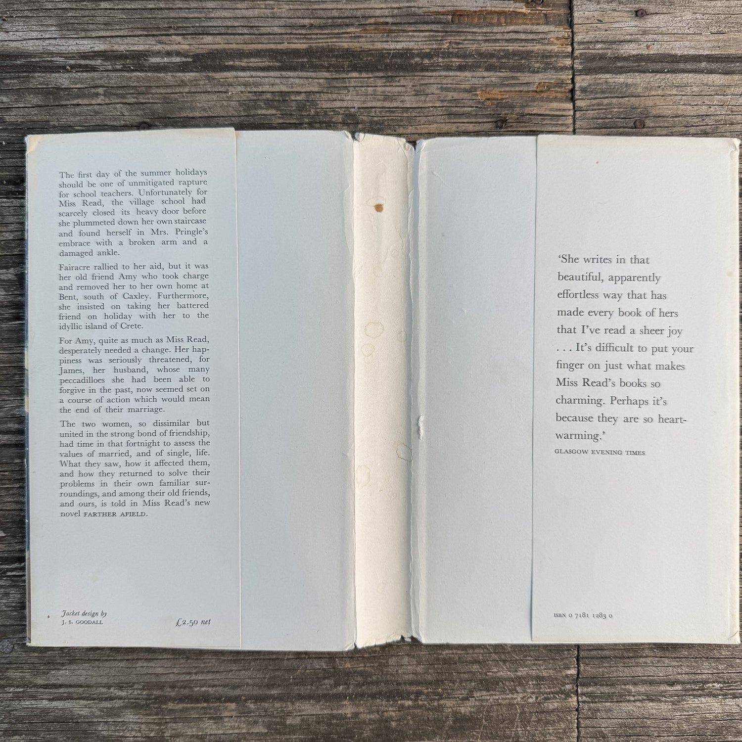 Farther Afield, Miss Read, 1974, First Edition, British - Pretty Old Books