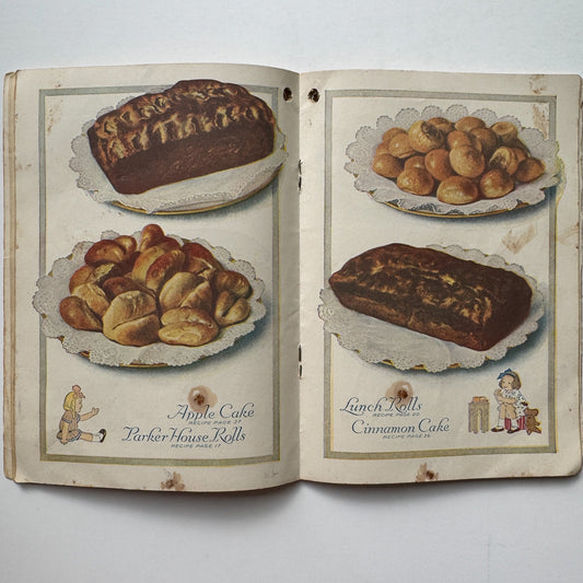 Fleischmann's Recipes for Baking Raised Breads, 1916 Cook Book - Pretty Old Books