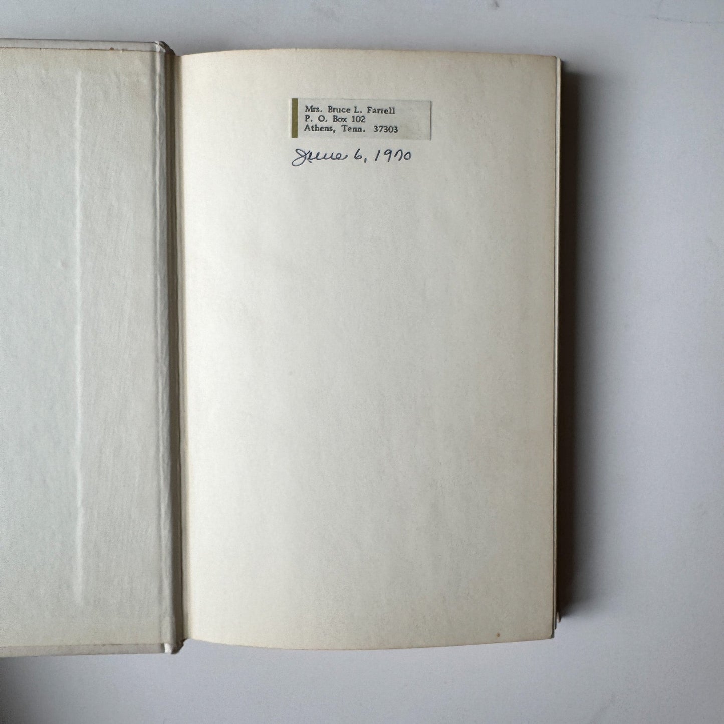 Ford Times Cookbook: A Traveler's Guide to Good Eating at Home and on the Road, 1968 - Pretty Old Books