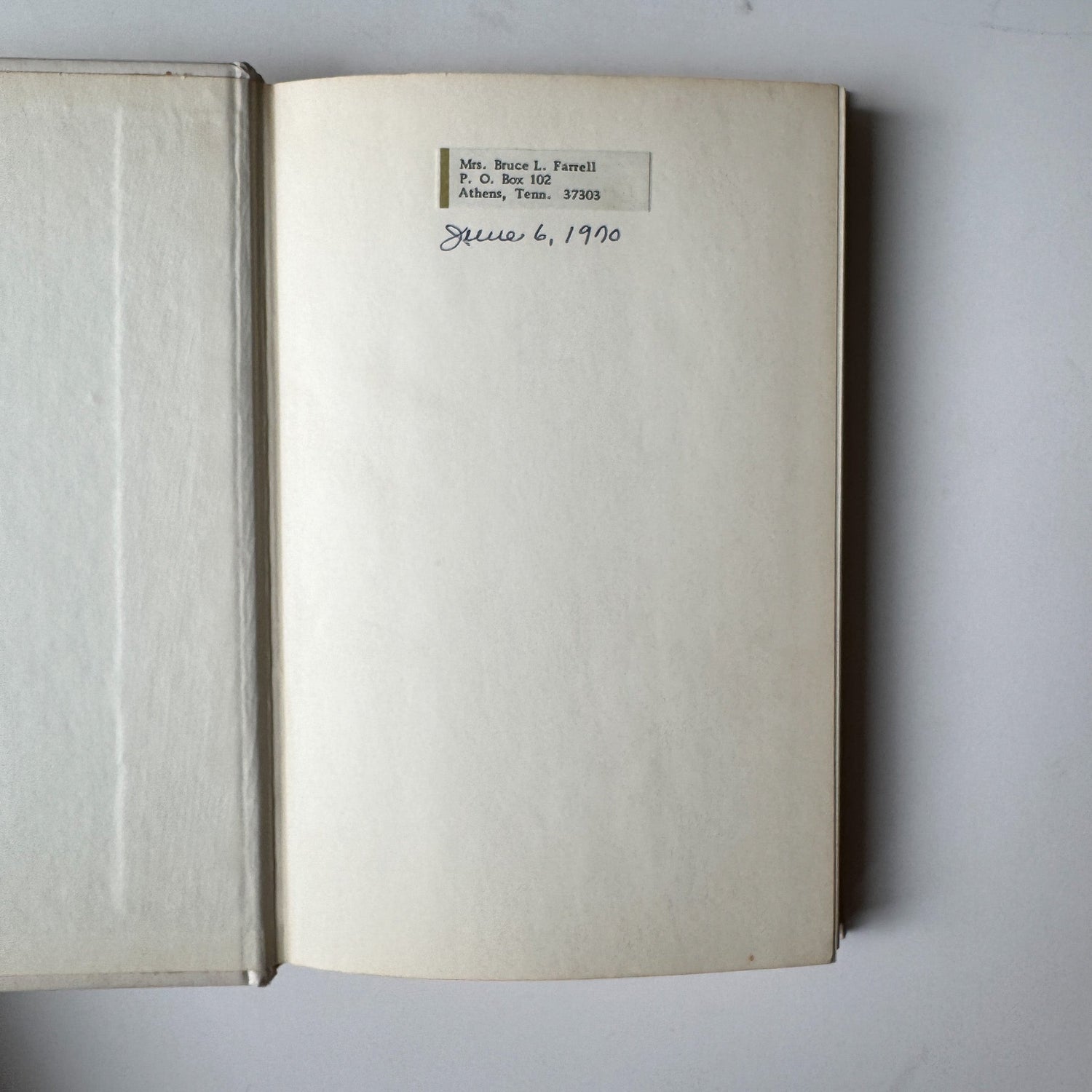 Ford Times Cookbook: A Traveler's Guide to Good Eating at Home and on the Road, 1968 - Pretty Old Books