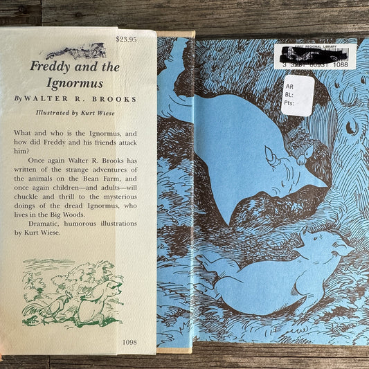 Freddy and the Ignormus, Walter R. Brooks, 1998 Overlook Press Edition - Pretty Old Books