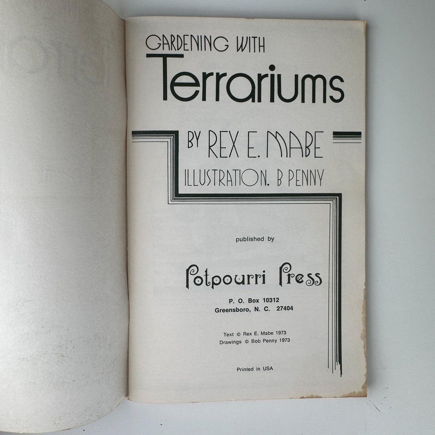 Gardening With Terrariums, Vintage Paperback Illustrated Guide 1973 - Pretty Old Books