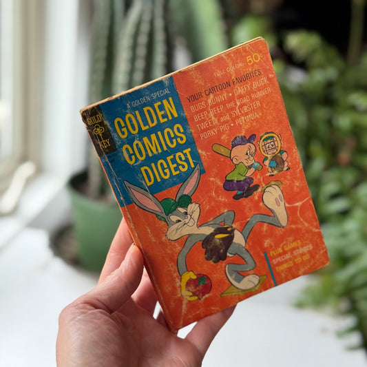 Golden Comics Digest Number 17 May 1971, Bugs Bunny - Pretty Old Books