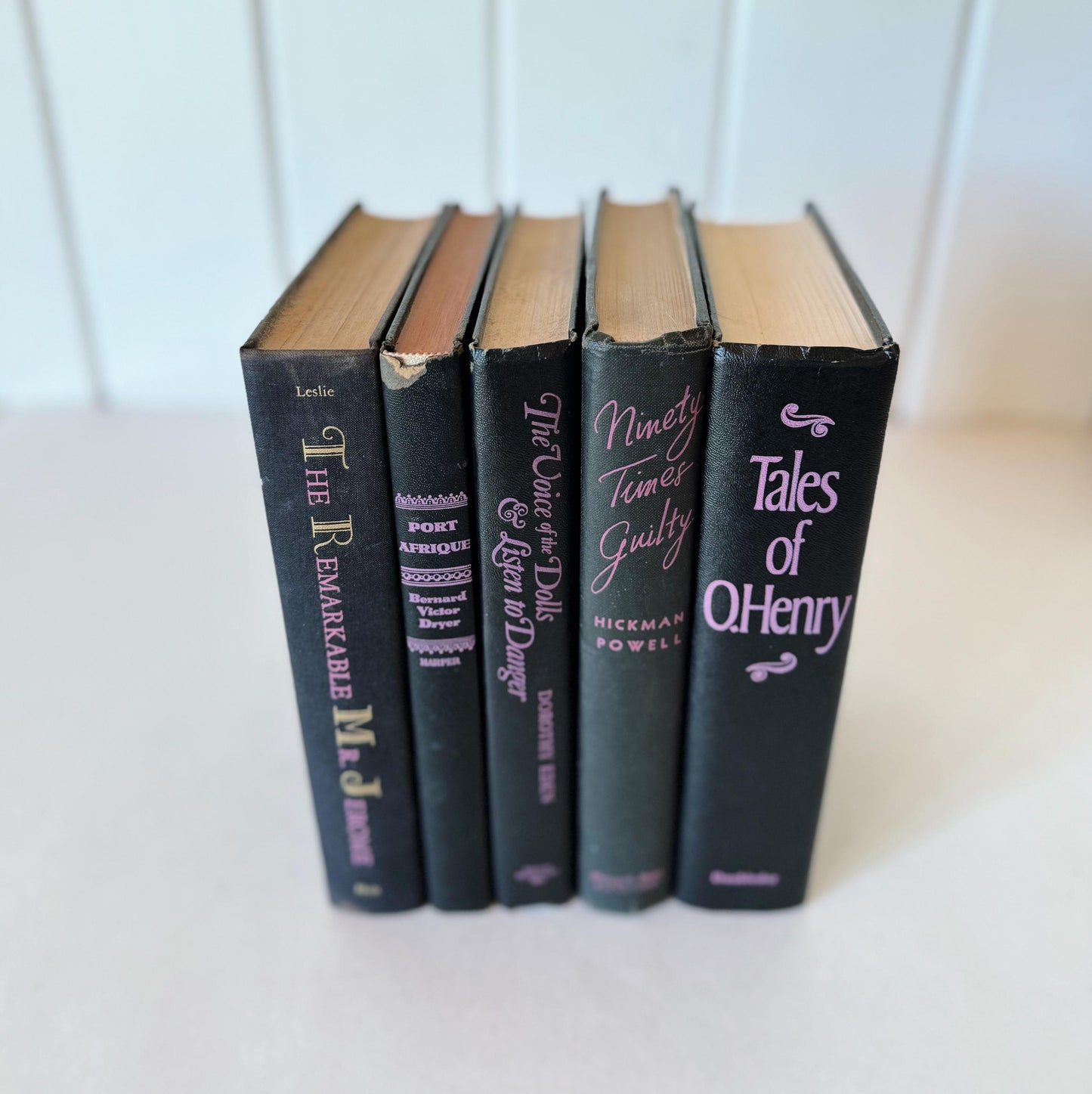 Vintage Black and Purple Book Bundle for Shelf Styling, Retro Books By Color