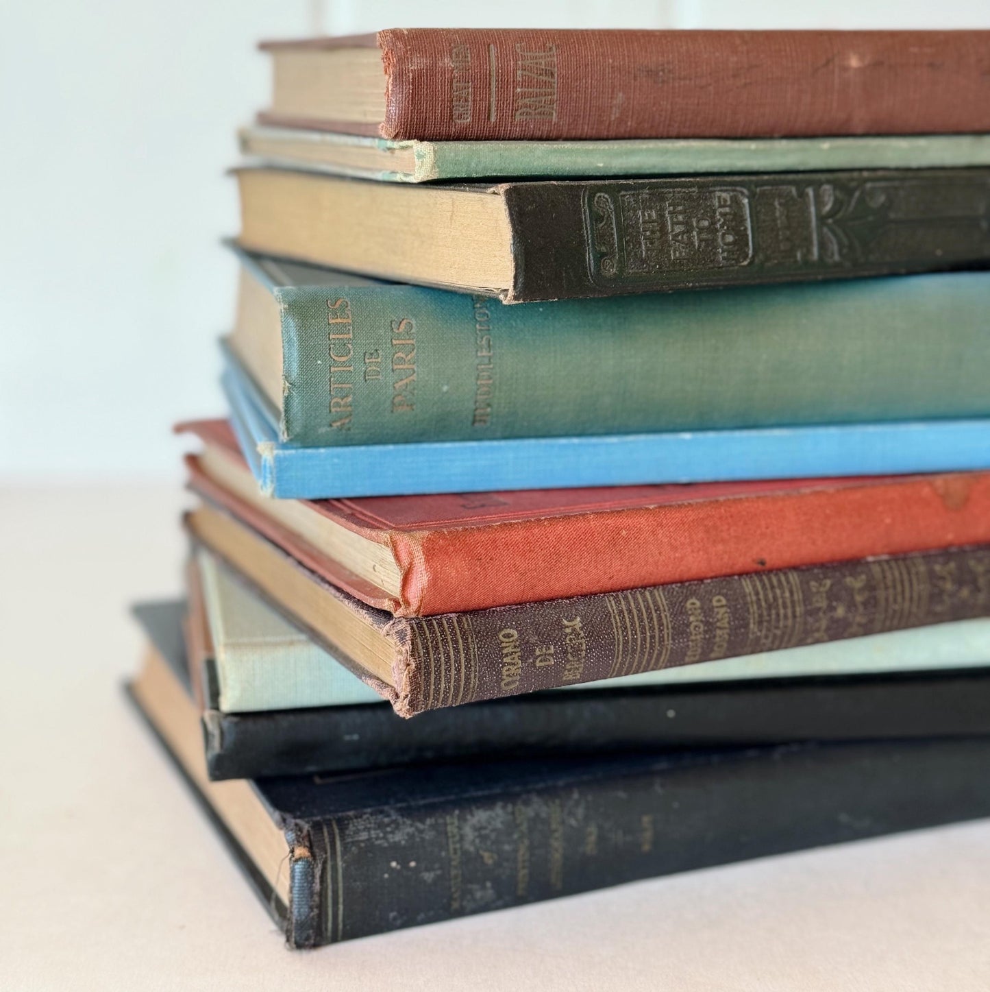 Antique Shabby Book Bundle for Shelf Styling, Minimalist Books No Lettering