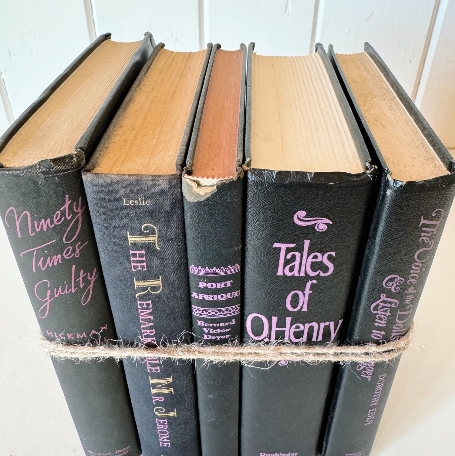 Vintage Black and Purple Book Bundle for Shelf Styling, Retro Books By Color