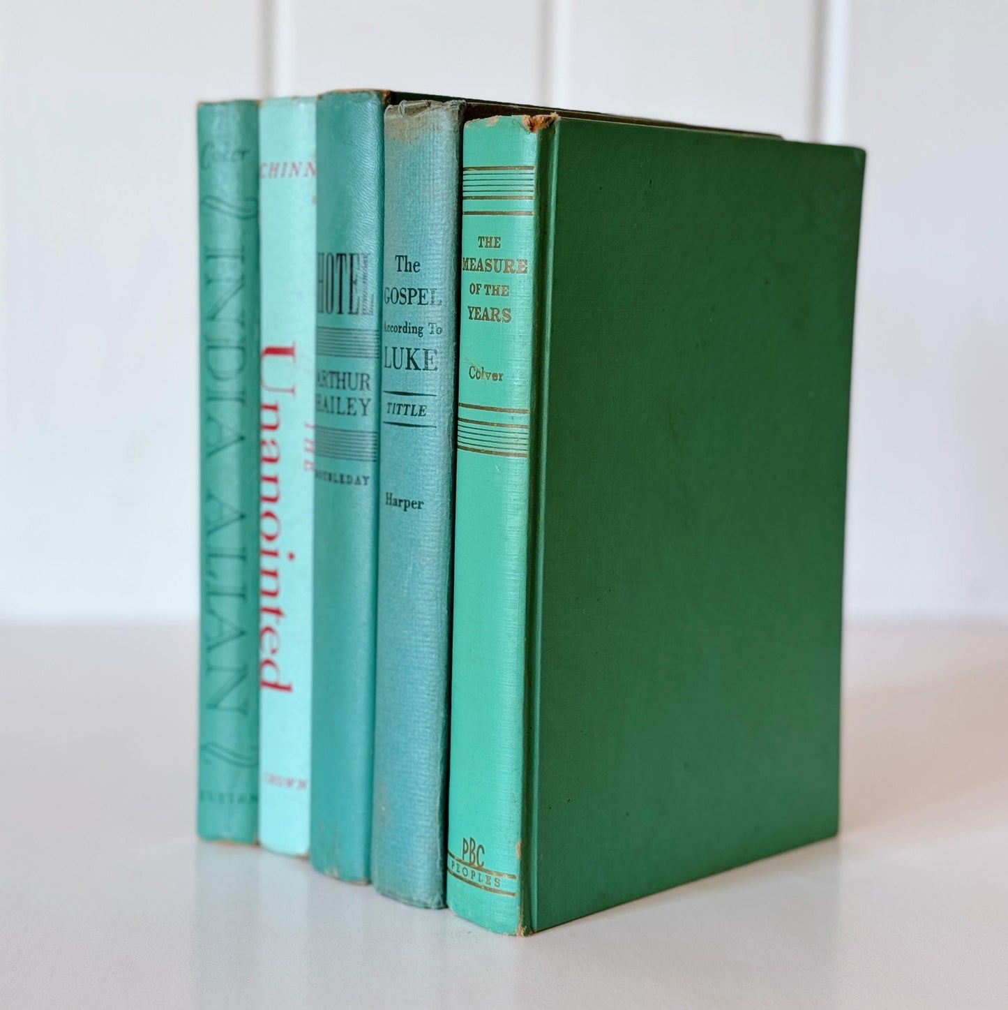 Vintage Teal Green Book Set for Bookshelf Decor, Retro Mint Green Book Set