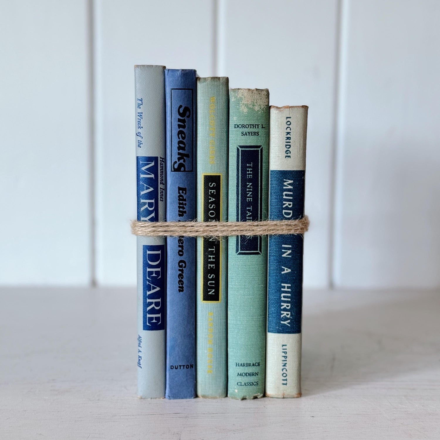 Vintage Blue and Blue-Gray Book Set for Shelf Styling, Retro Books With Vintage Vibe