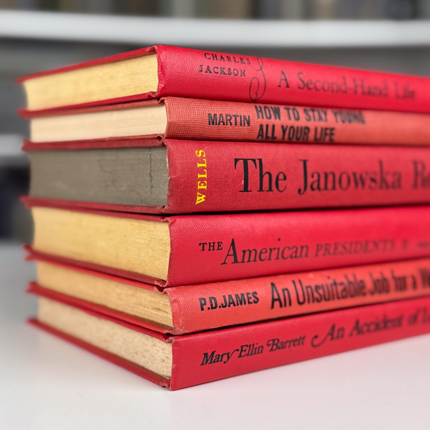 Retro Vibrant Red Vintage Book Set – Bold Shelf Styling with a Pop of Color