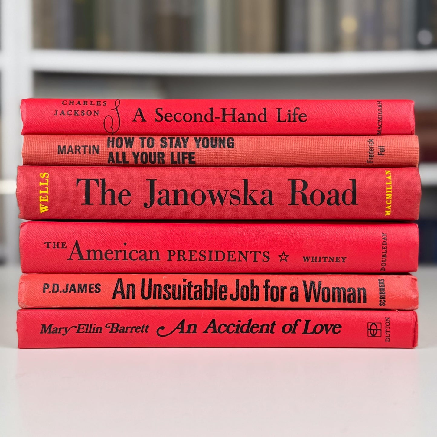 Retro Vibrant Red Vintage Book Set – Bold Shelf Styling with a Pop of Color