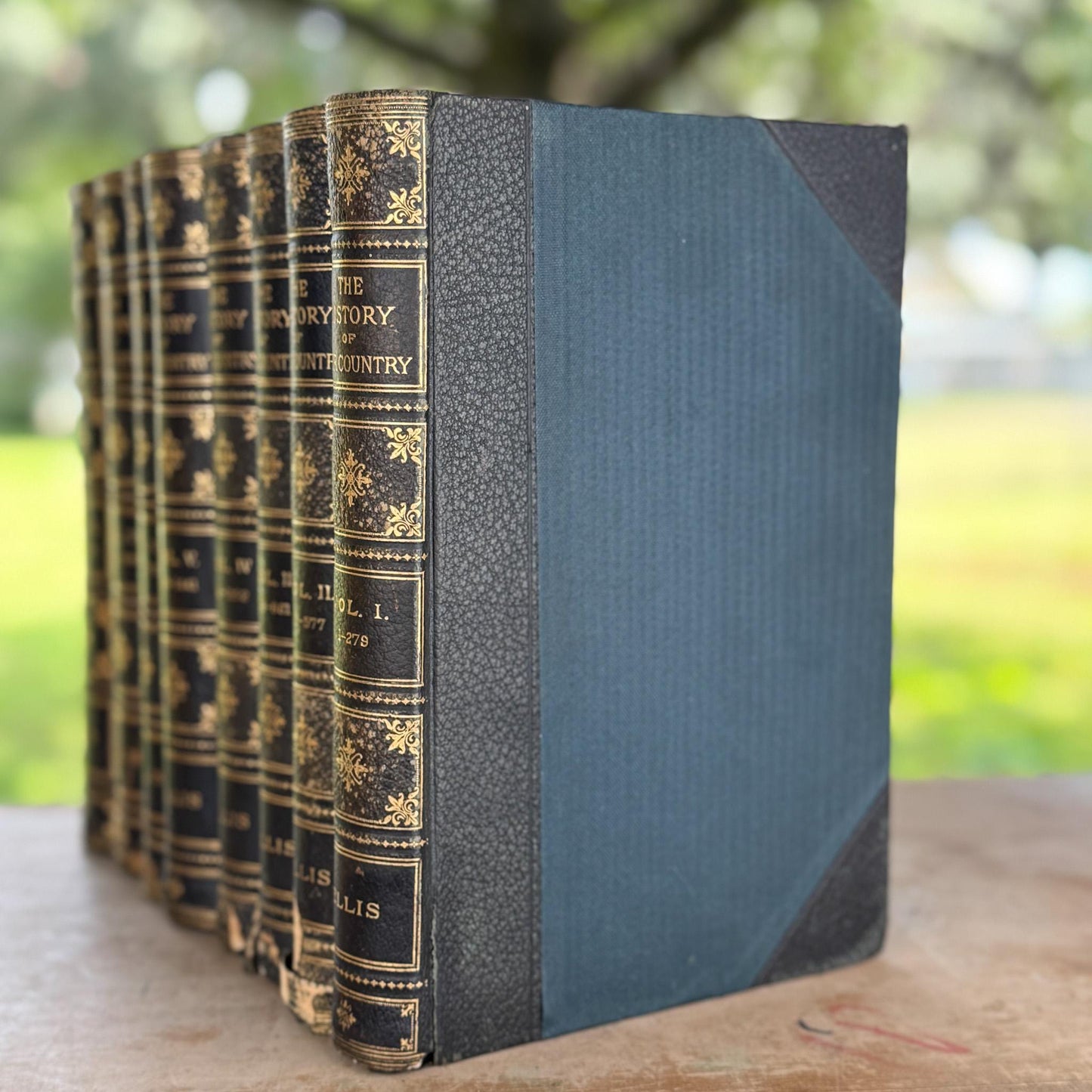 The History of Our Country 8 Volume Set 1899 Edition de Luxe, Antique Black Leather-Bound Tall Book Set