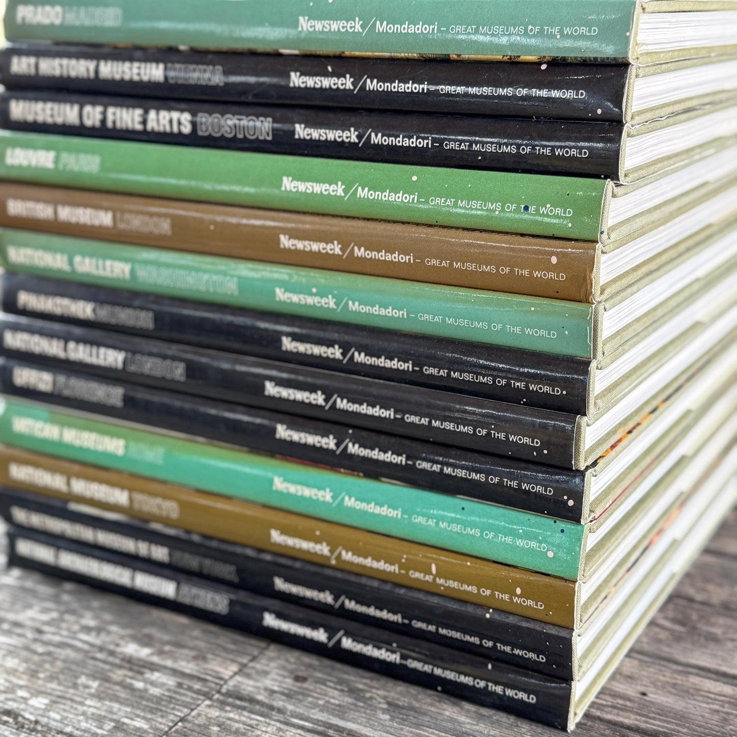 Great Museums of the World Coffee Table Book Set in Olive Green