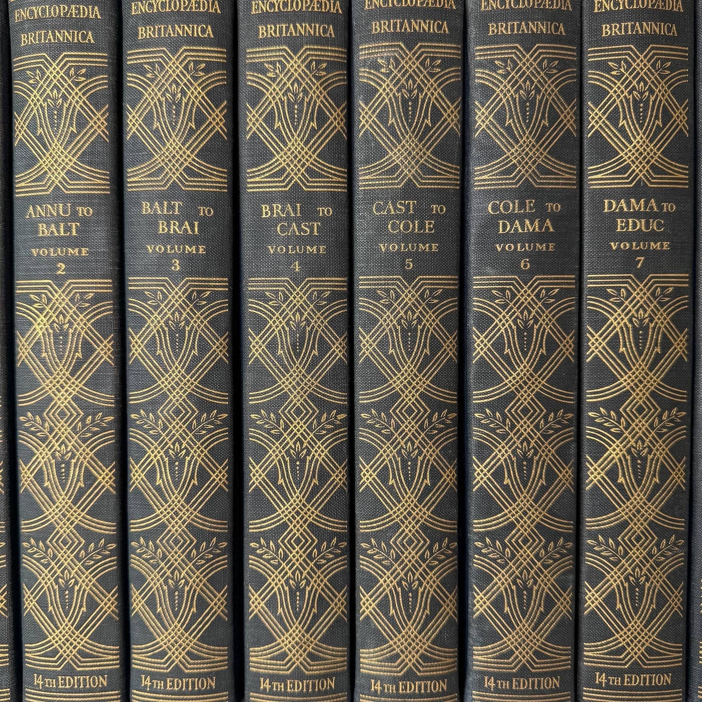 1932 Encyclopedia Britannica, 14th Edition, 1932, Complete Set, Large Blue and Gold Book Set