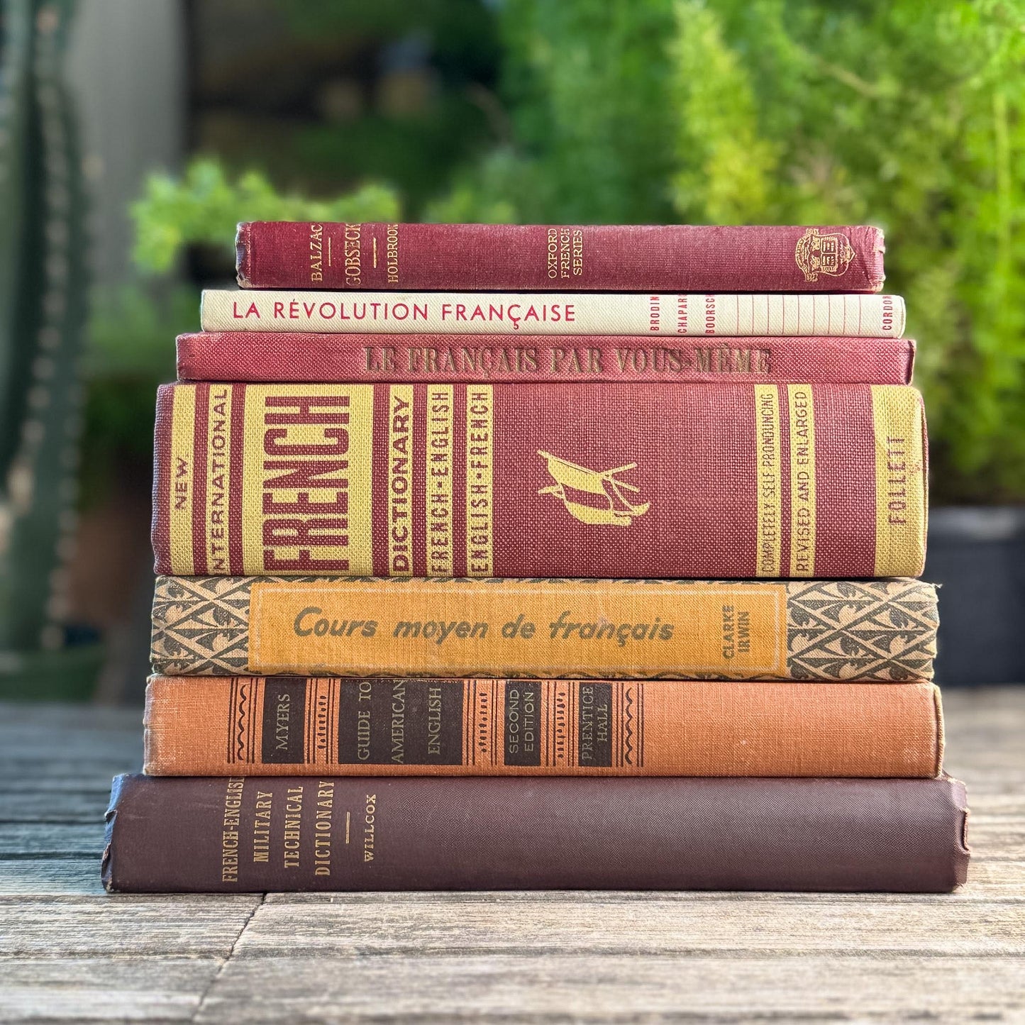 Vintage Red French Language Book Set in Burgundy & Red Decorative for Shelf Styling
