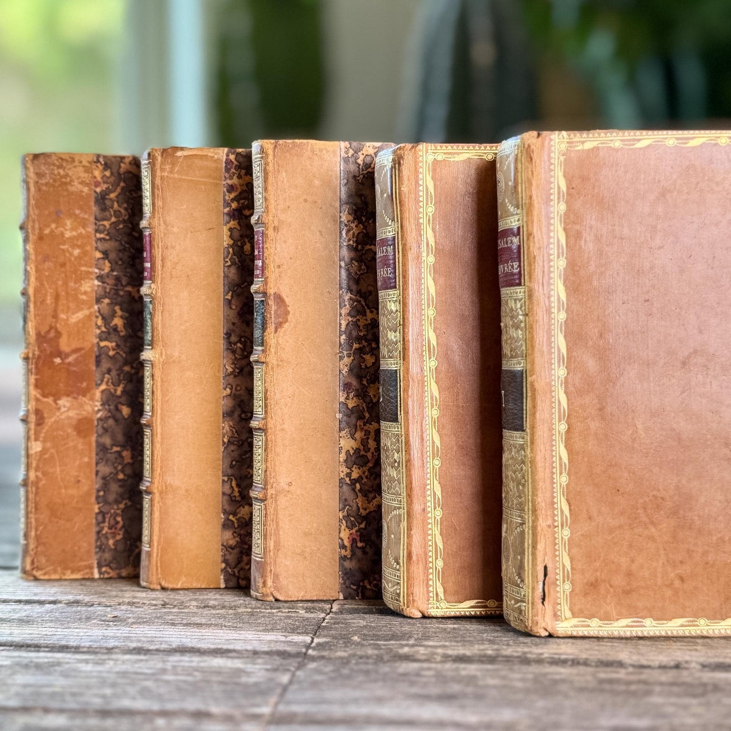 Small Gold Antique French Book Set - Jérusalem Délivrée & Bossuet, 5 Volumes
