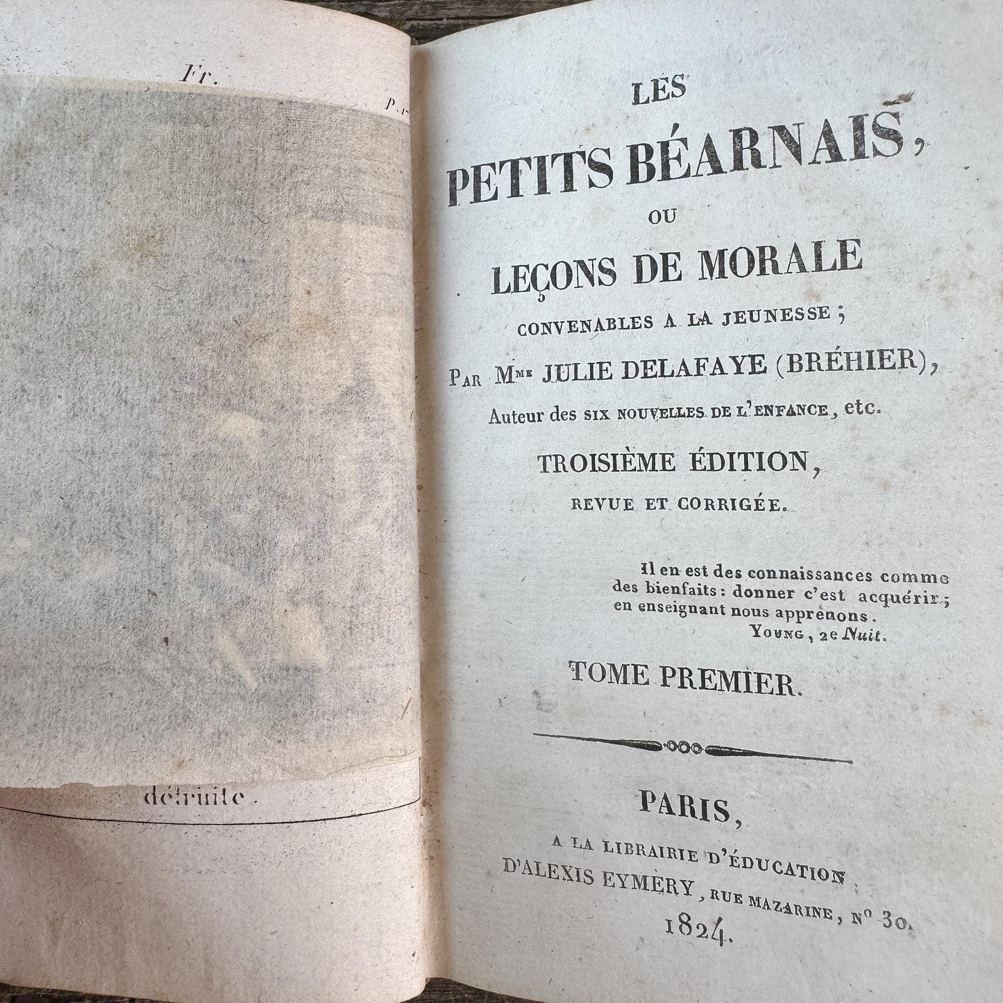 Antique Gold, Black, and Red French Leather Book Set of Les Petits Béarnais by Delafaye, 1824, 4 Volumes