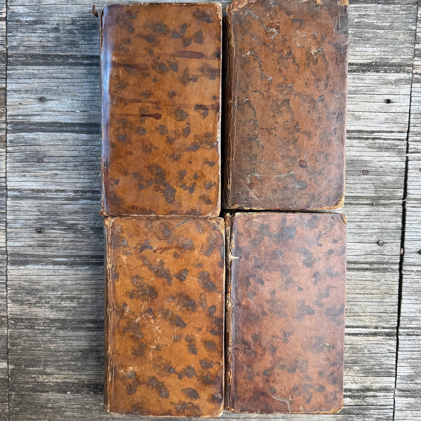 18th Century French Leather Book Set, 1750 - Œuvres de Regnard, Volumes I-IV, Gilt Calf, 4 Volumes