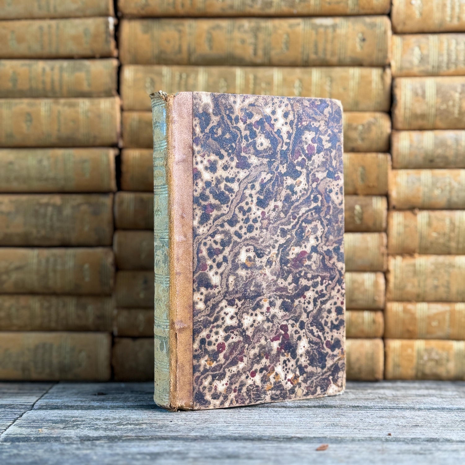 Antique Honey Gold French Theater Book Collection, 1824, Répertoire du Théâtre Français, Leather & Marbled Boards, 32 Volumes