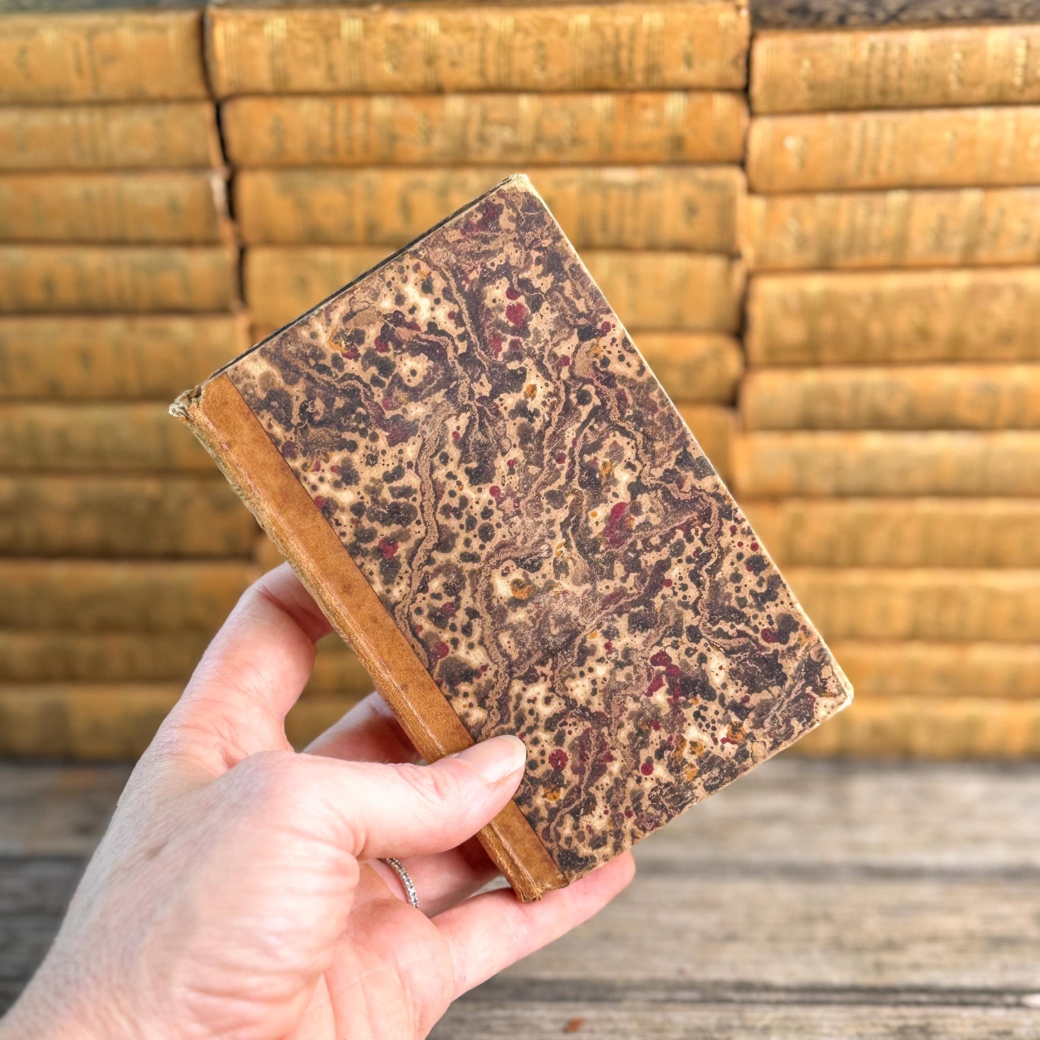 Antique Honey Gold French Theater Book Collection, 1824, Répertoire du Théâtre Français, Leather & Marbled Boards, 32 Volumes