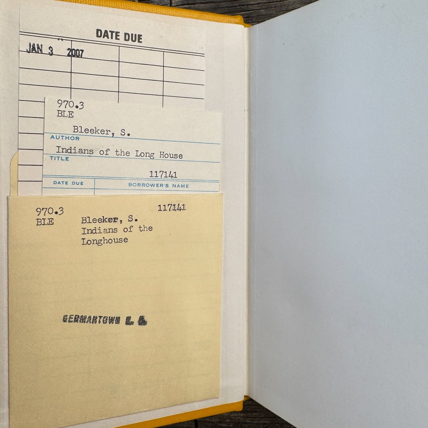 Indians of the Longhouse: The Story of the Iroquois, Sonia Bleeker, 1950 - Pretty Old Books