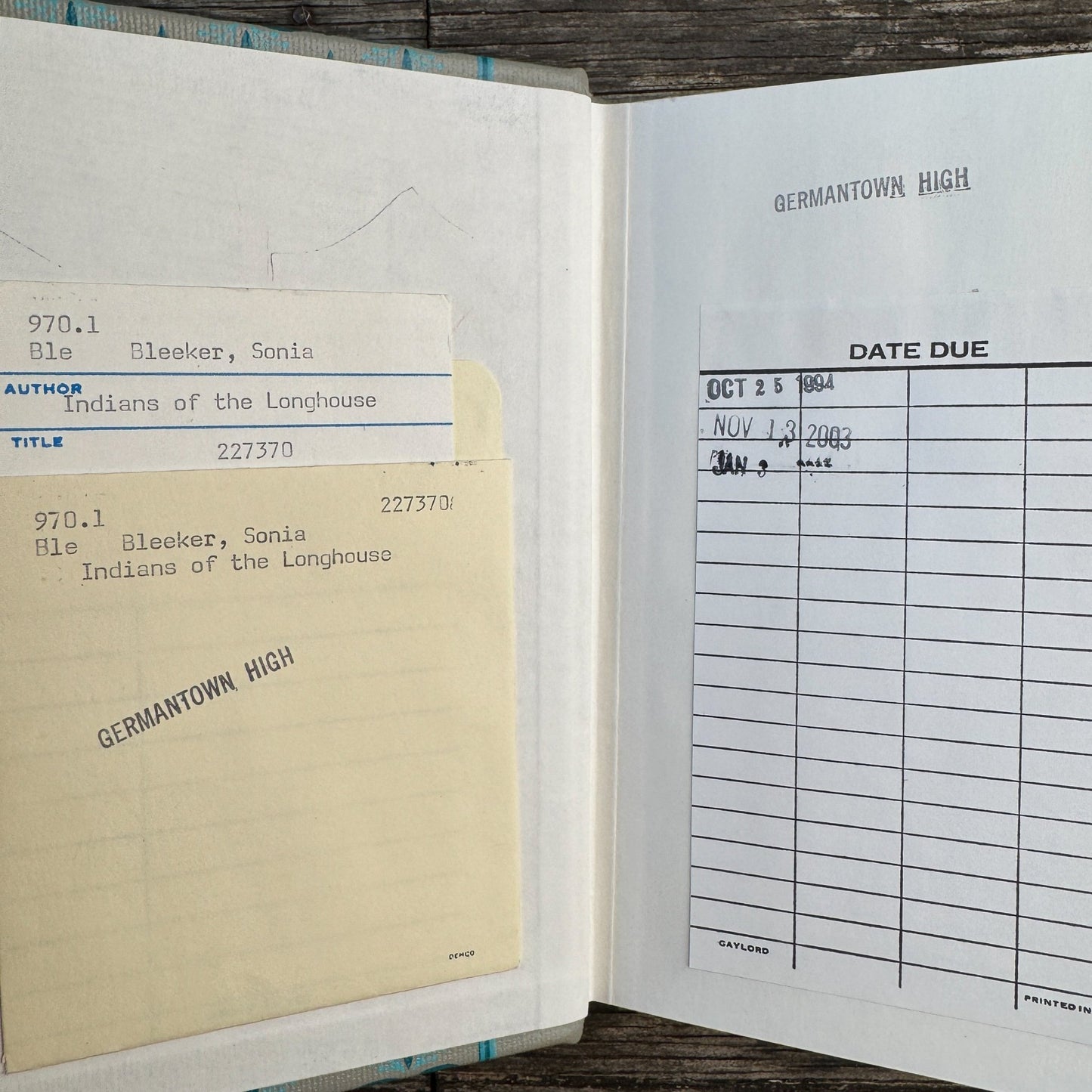 Indians of the Longhouse: The Story of the Iroquois, Sonia Bleeker, 1958 - Pretty Old Books