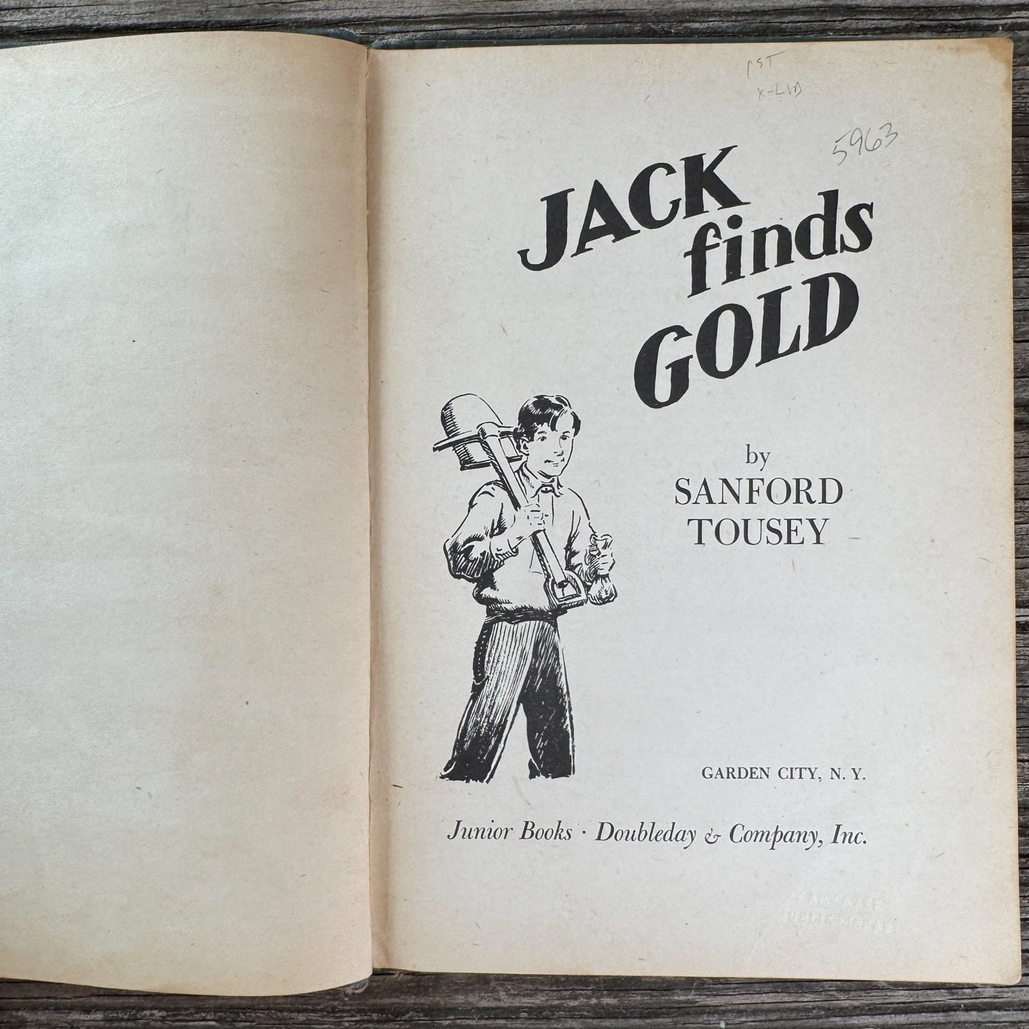 Jack Finds Gold, Sanford Tousey, 1947, First Edition - Pretty Old Books