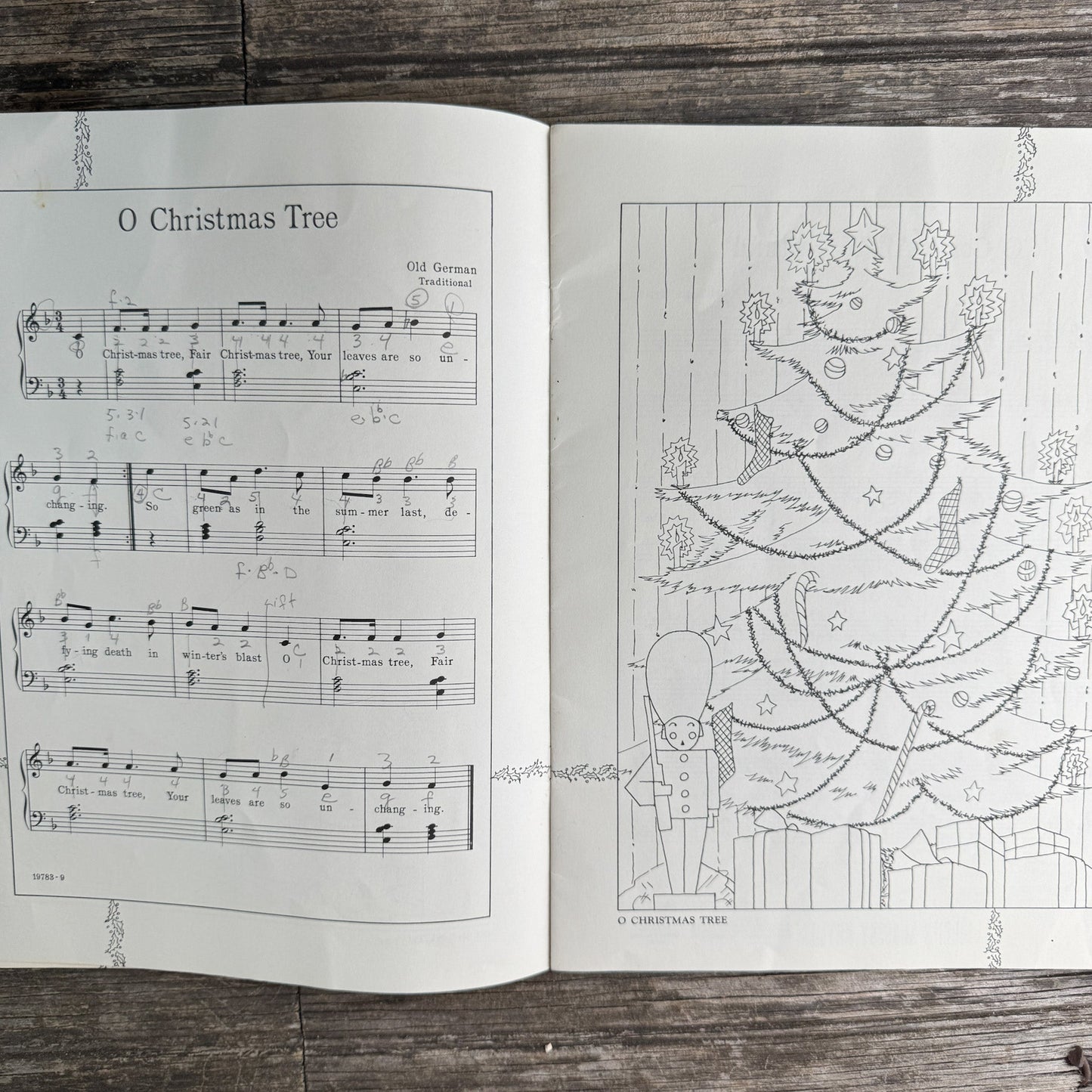 Kiddies' Christmas, 1937 Music and Coloring Book - Pretty Old Books
