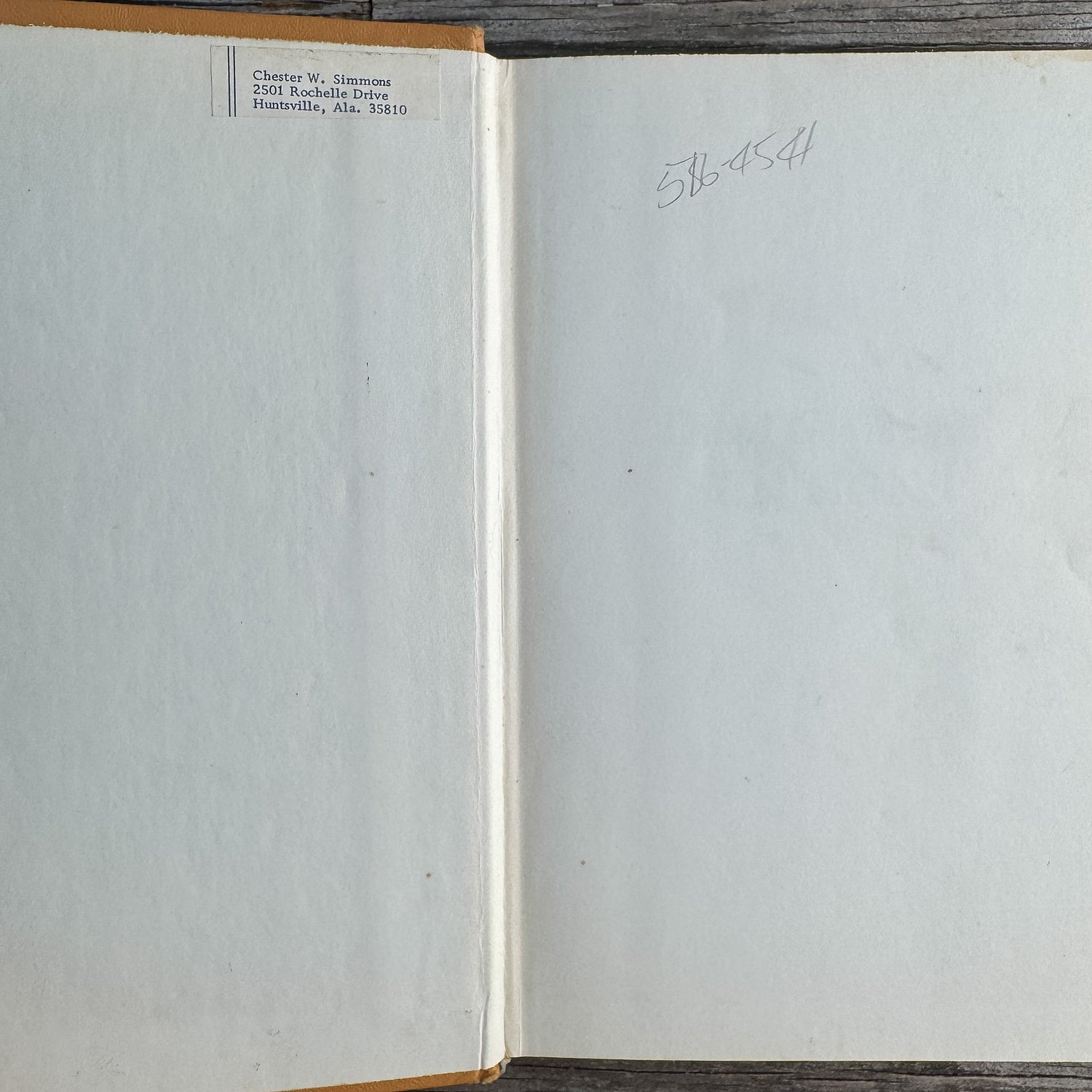 Linda Goodman's Sun Signs, Vintage Astrology, 1968 - Pretty Old Books
