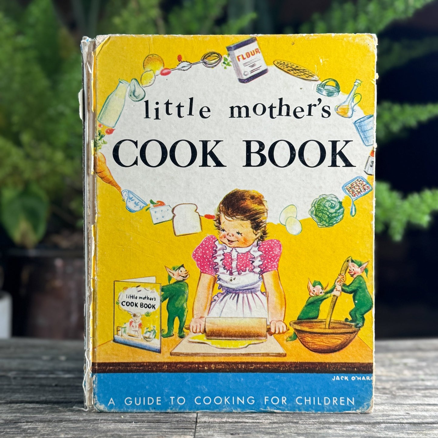 Little Mother’s Cook Book, 1952 - Pretty Old Books