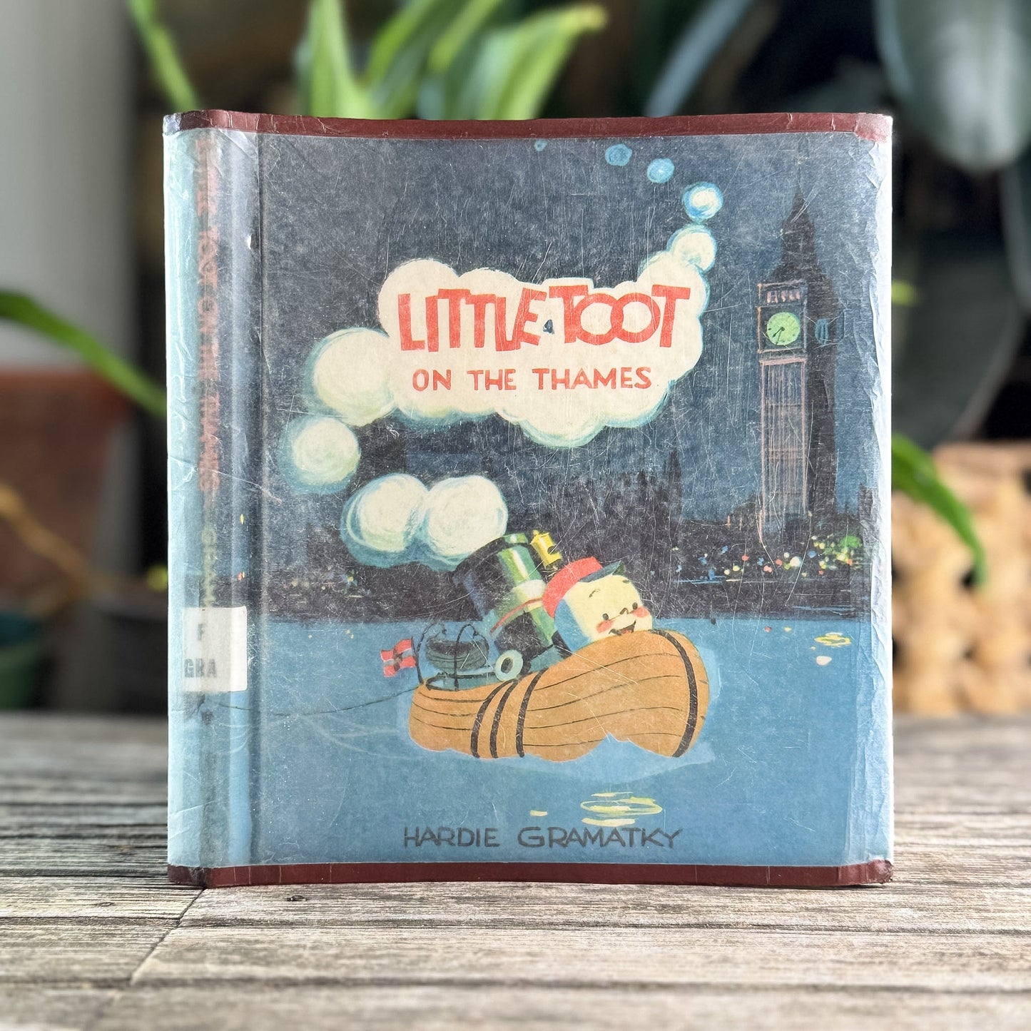 Little Toot on the Thames, Hardie Gramatky, 1964 - Pretty Old Books