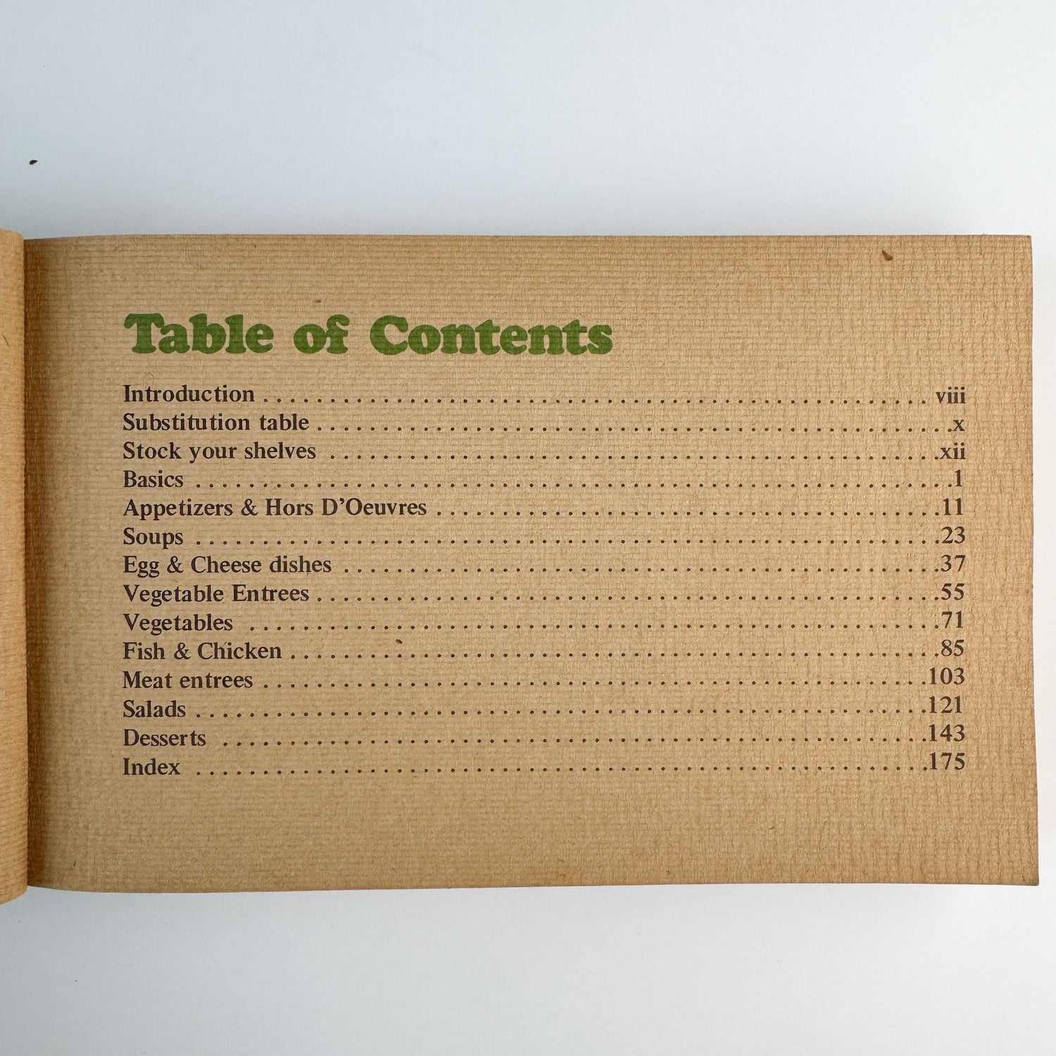 Natural Foods Cookbook, Maxine Atwater, Nitty Gritty Productions, 1972 - Pretty Old Books