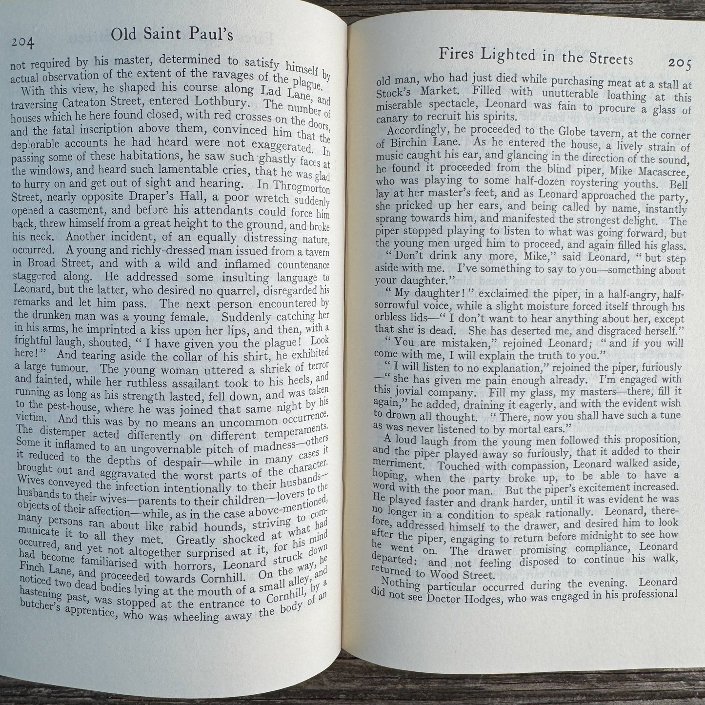 Old St. Paul's, W. Harrison Ainsworth, 1968 - Pretty Old Books