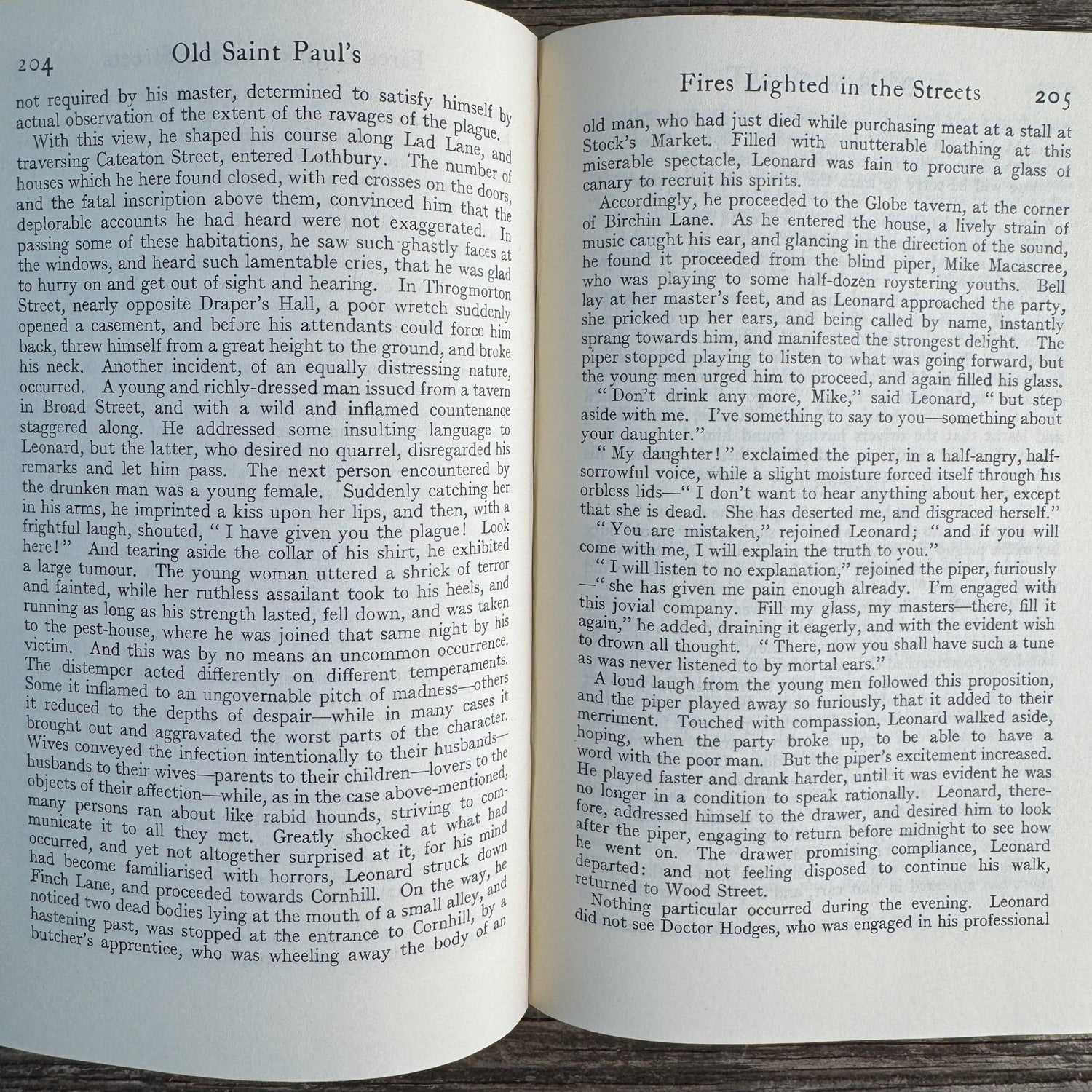 Old St. Paul's, W. Harrison Ainsworth, 1968 - Pretty Old Books