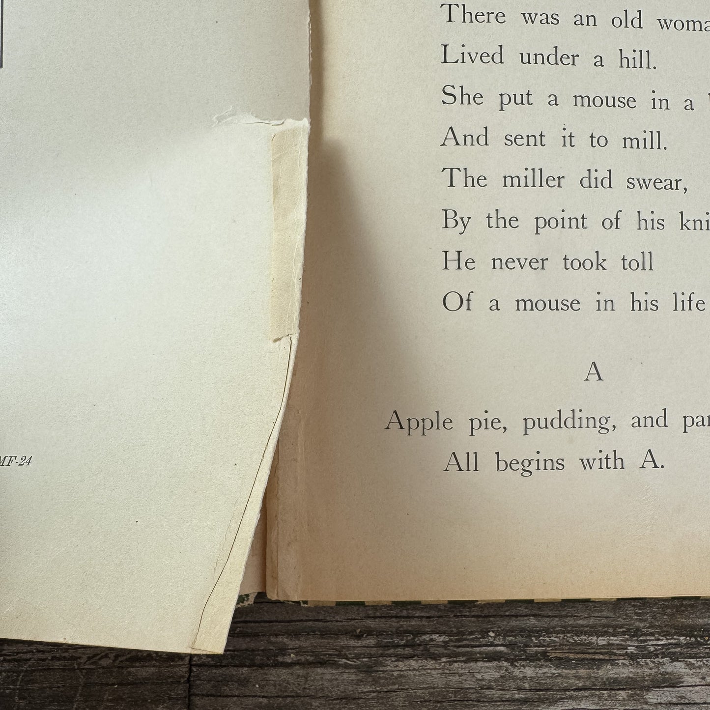 Our Child's Favorites, Blanche Fisher Wright, 1916 - Pretty Old Books