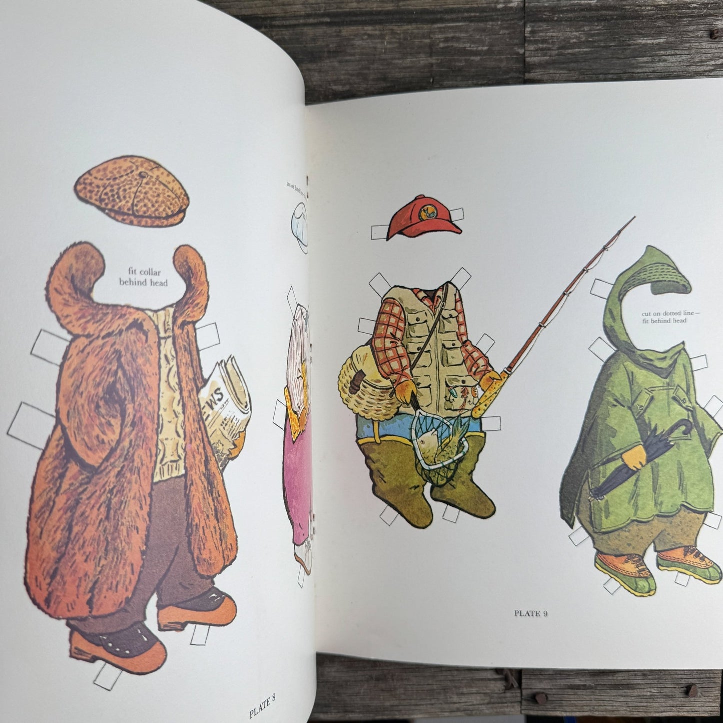 Peter Rabbit Paper Dolls in Full Color, Kathy Allert, 1982 - Pretty Old Books