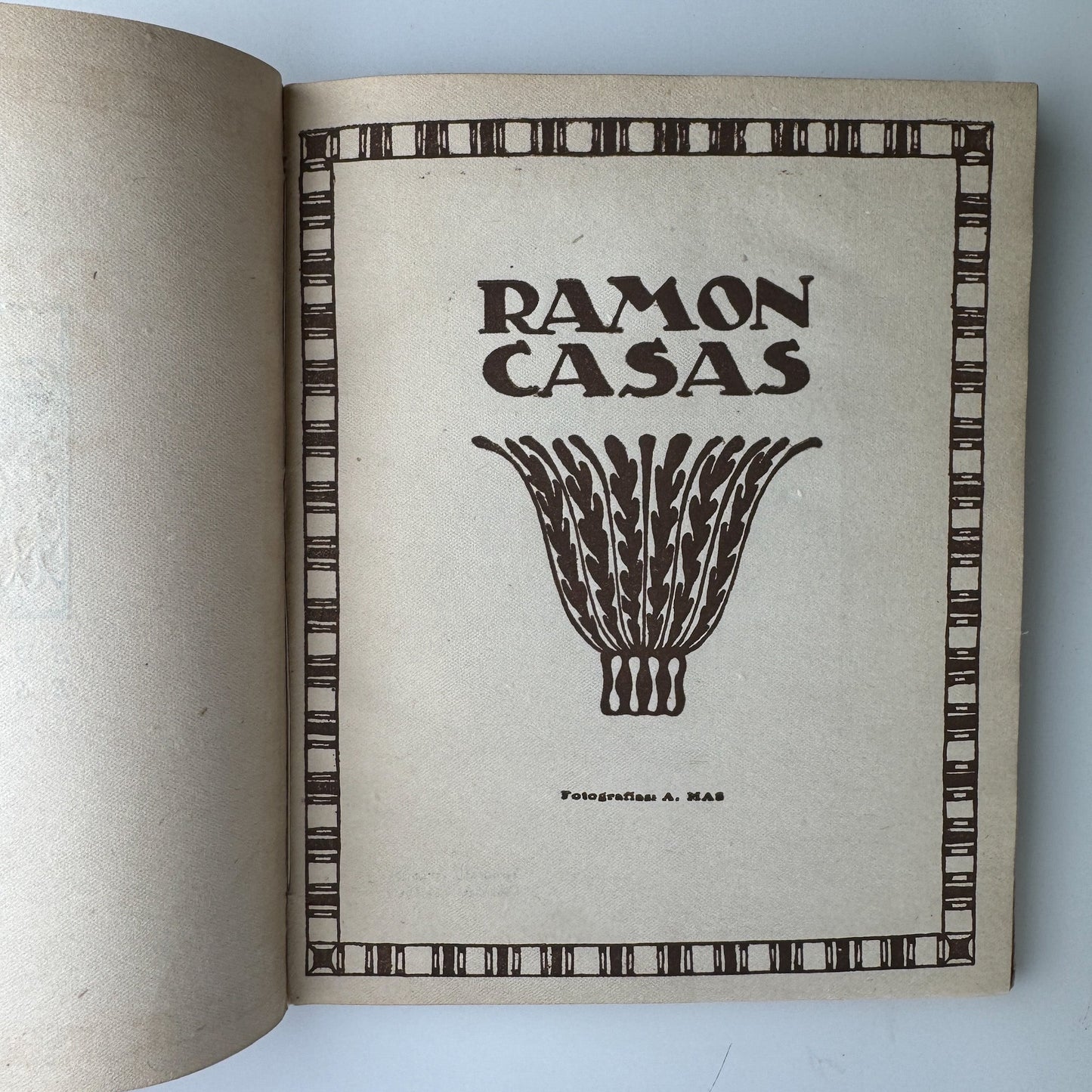 Ramon Casas, Editorial Estrella, Madrid, Antique Portraiture Softcover - Pretty Old Books