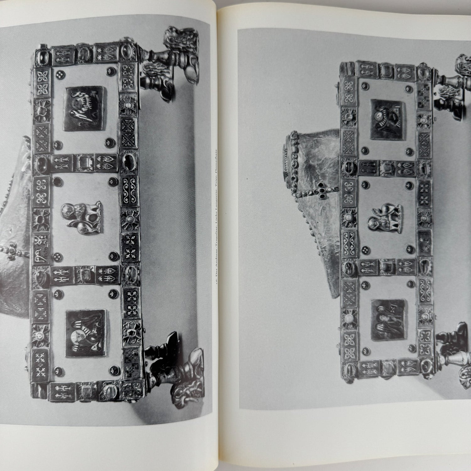 Rheinische Schatzkammer, Hermann Schnitzler, Fine Art Book in German - Pretty Old Books