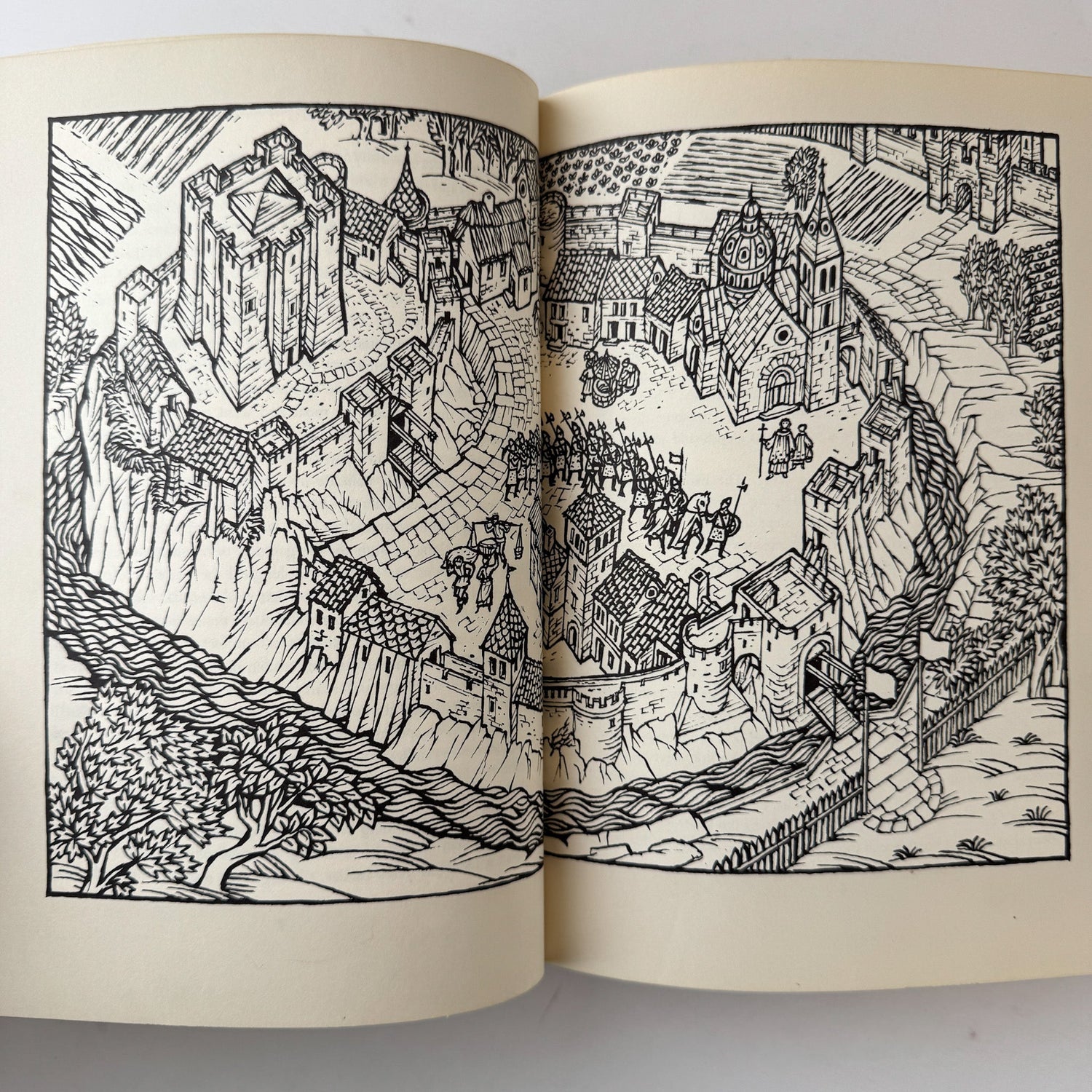 Richard Suskind: Men in Armor, The Story of Knights and Knighthood, 1968 - Pretty Old Books