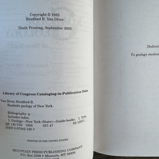 Roadside Geology of New York, 2003 - Pretty Old Books