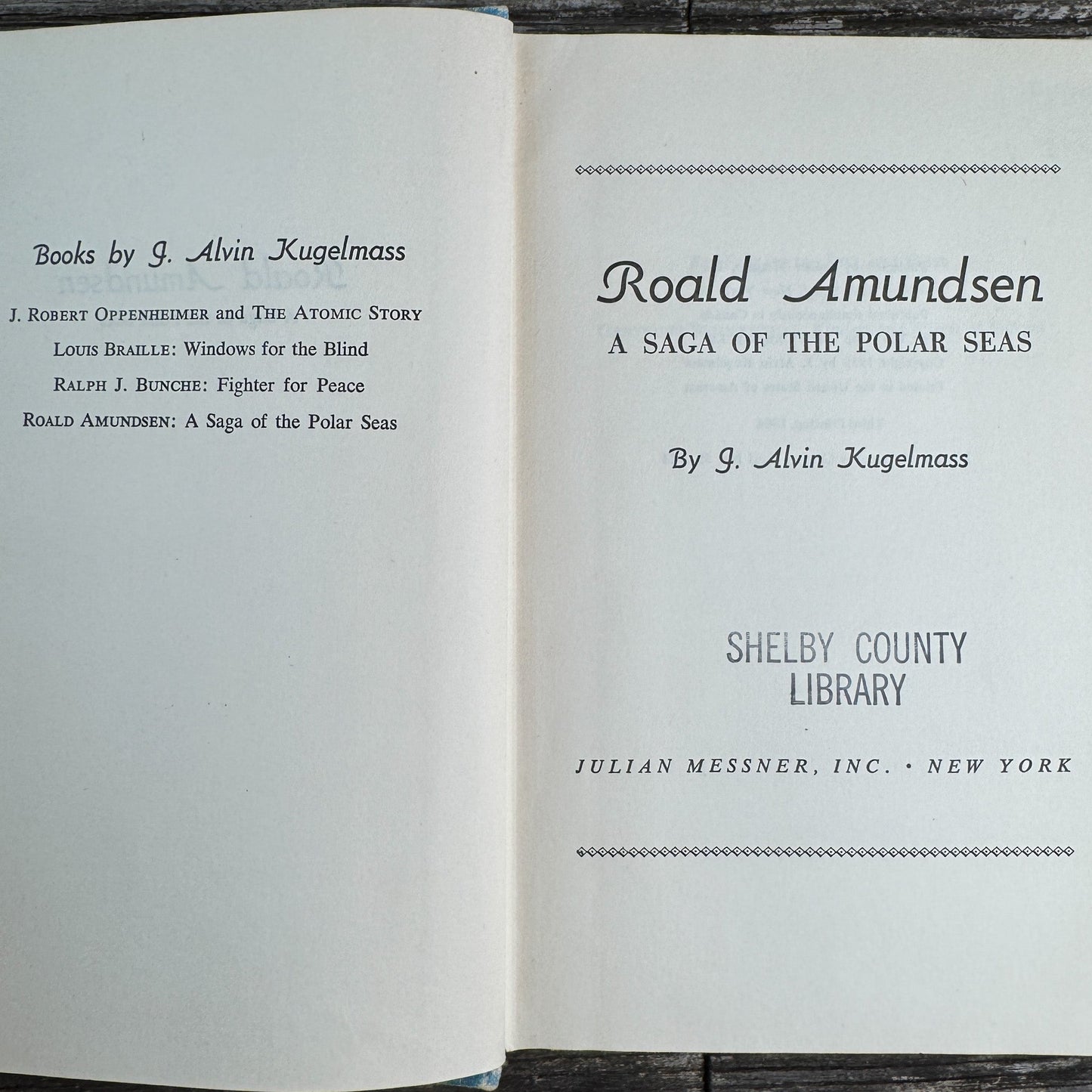 Roald Amundsen: A Saga of the Polar Seas, J. Alvin Kugelmass, 1955 - Pretty Old Books