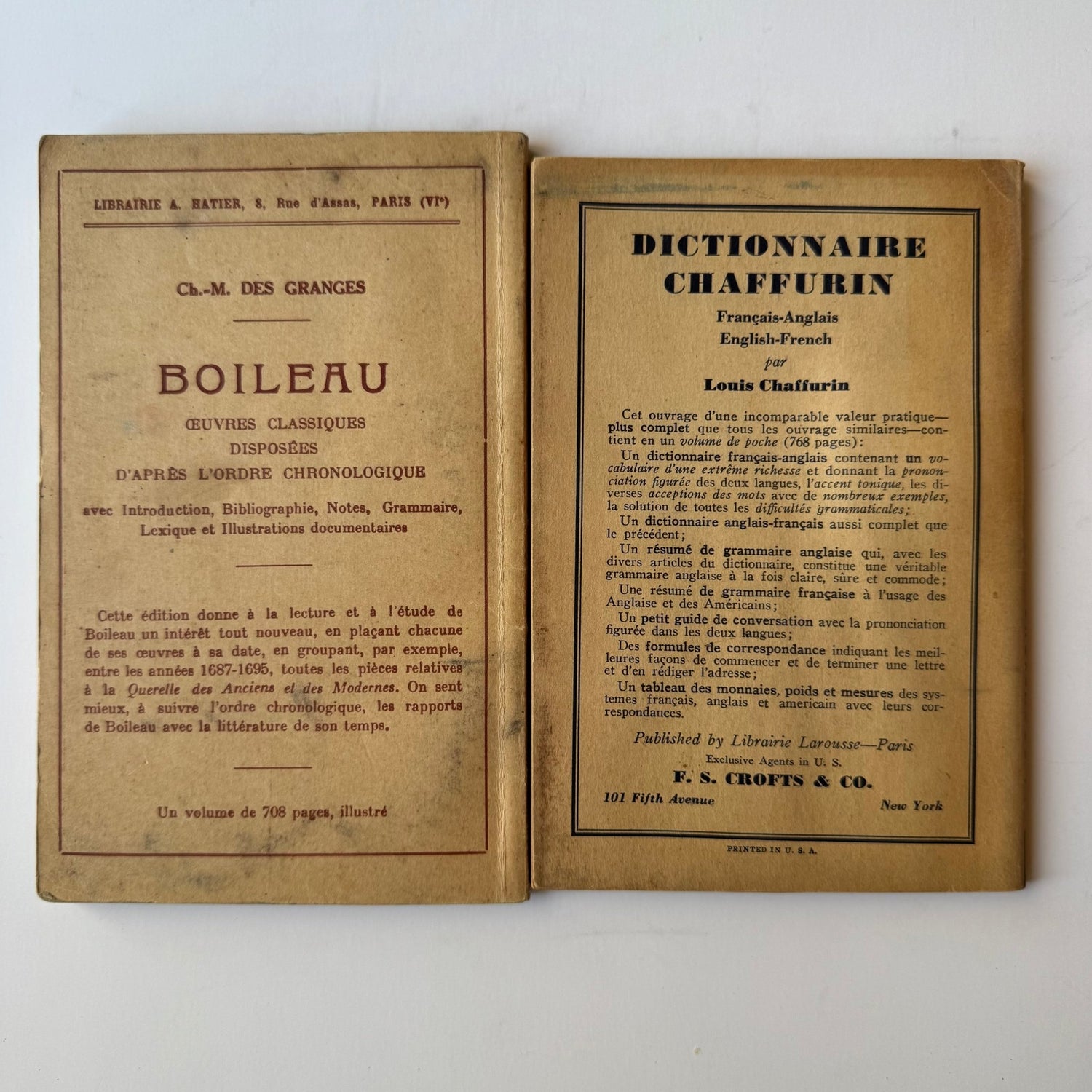 Set of 2 Vintage French Classic Softcovers, La Rochefoucauld and Saint Simon Memoires I - Pretty Old Books